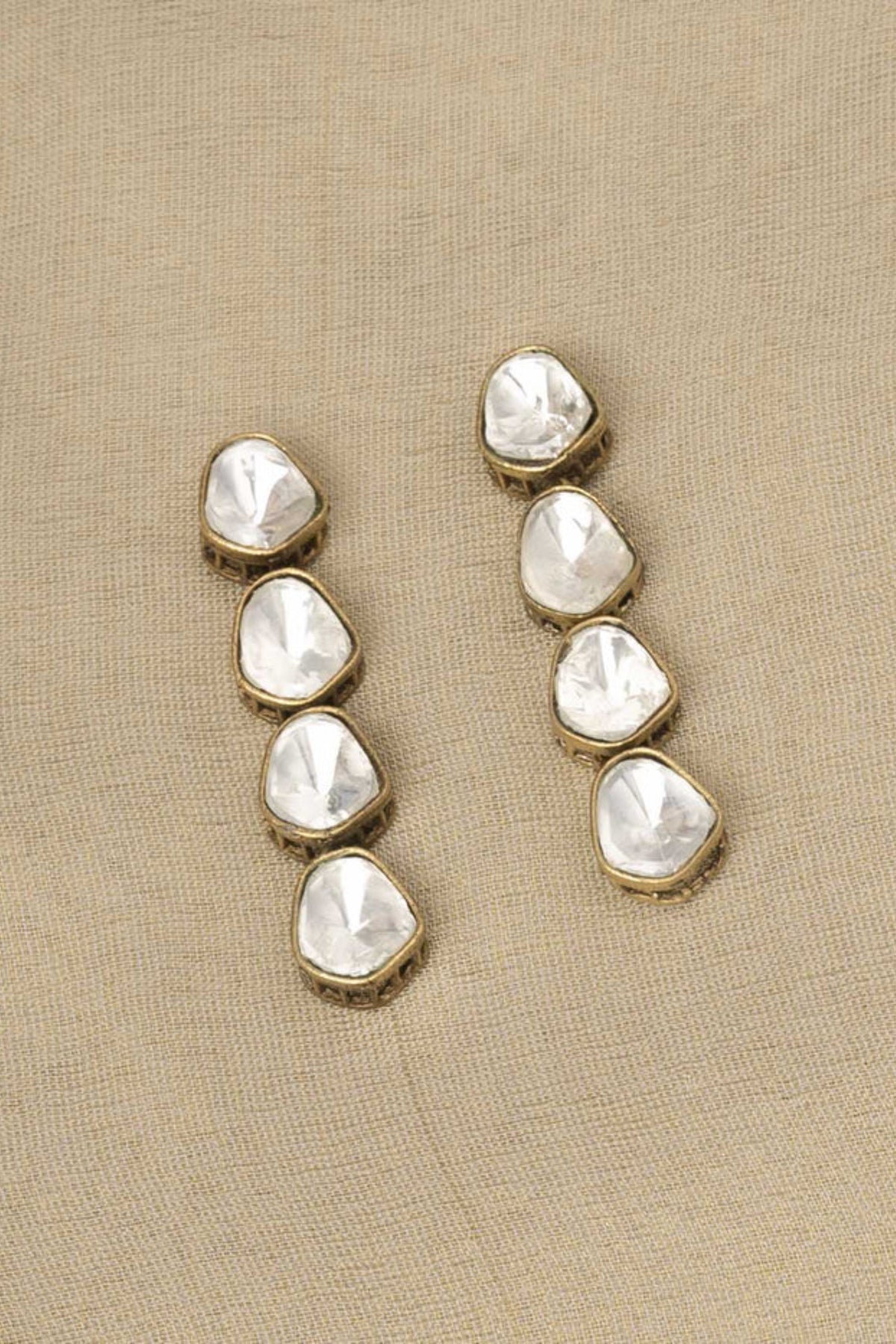 White Color Faux Polki Necklace Set - Pk-s115