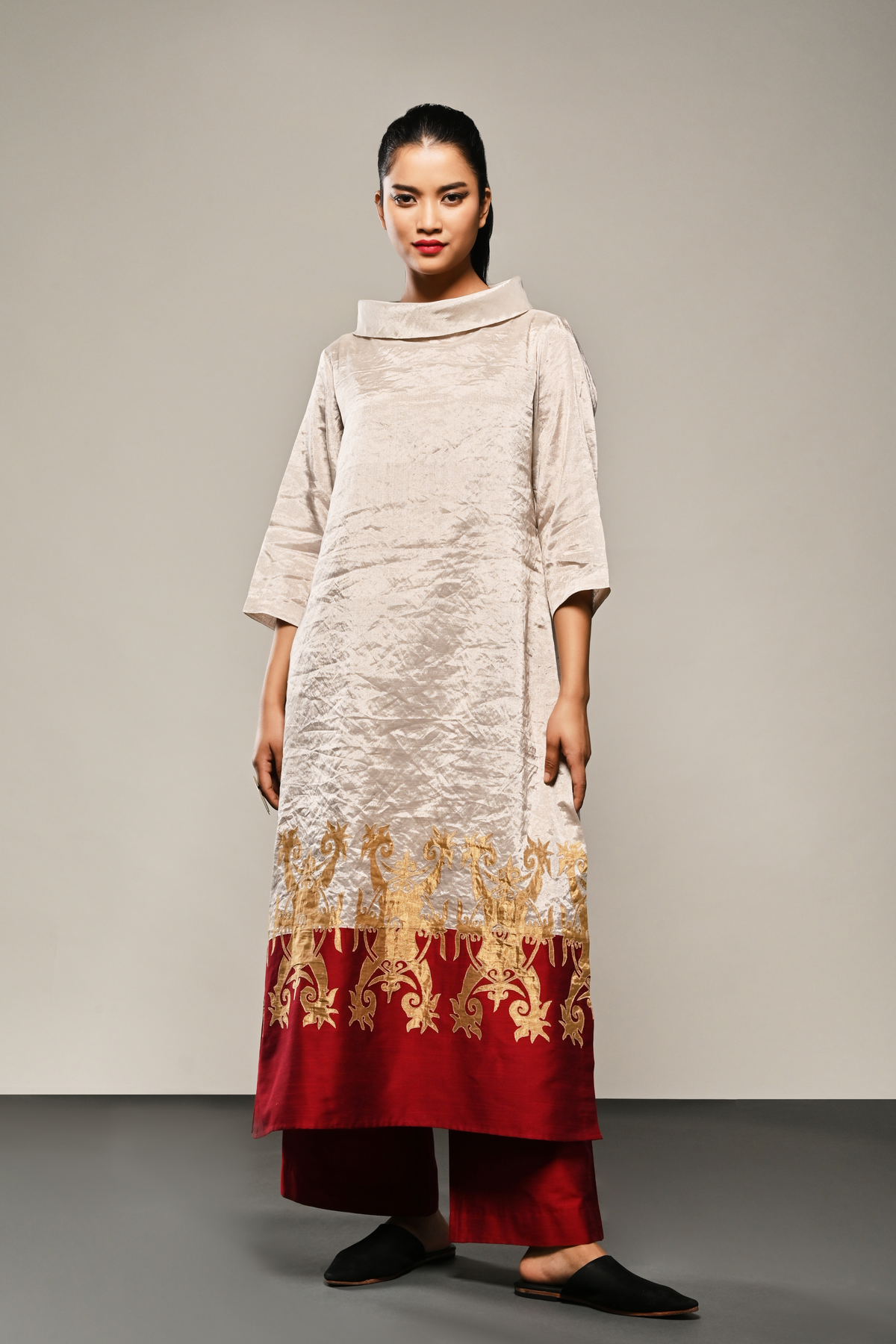 Gold Leaf Pearl Tissue Horse Tunic And Pants