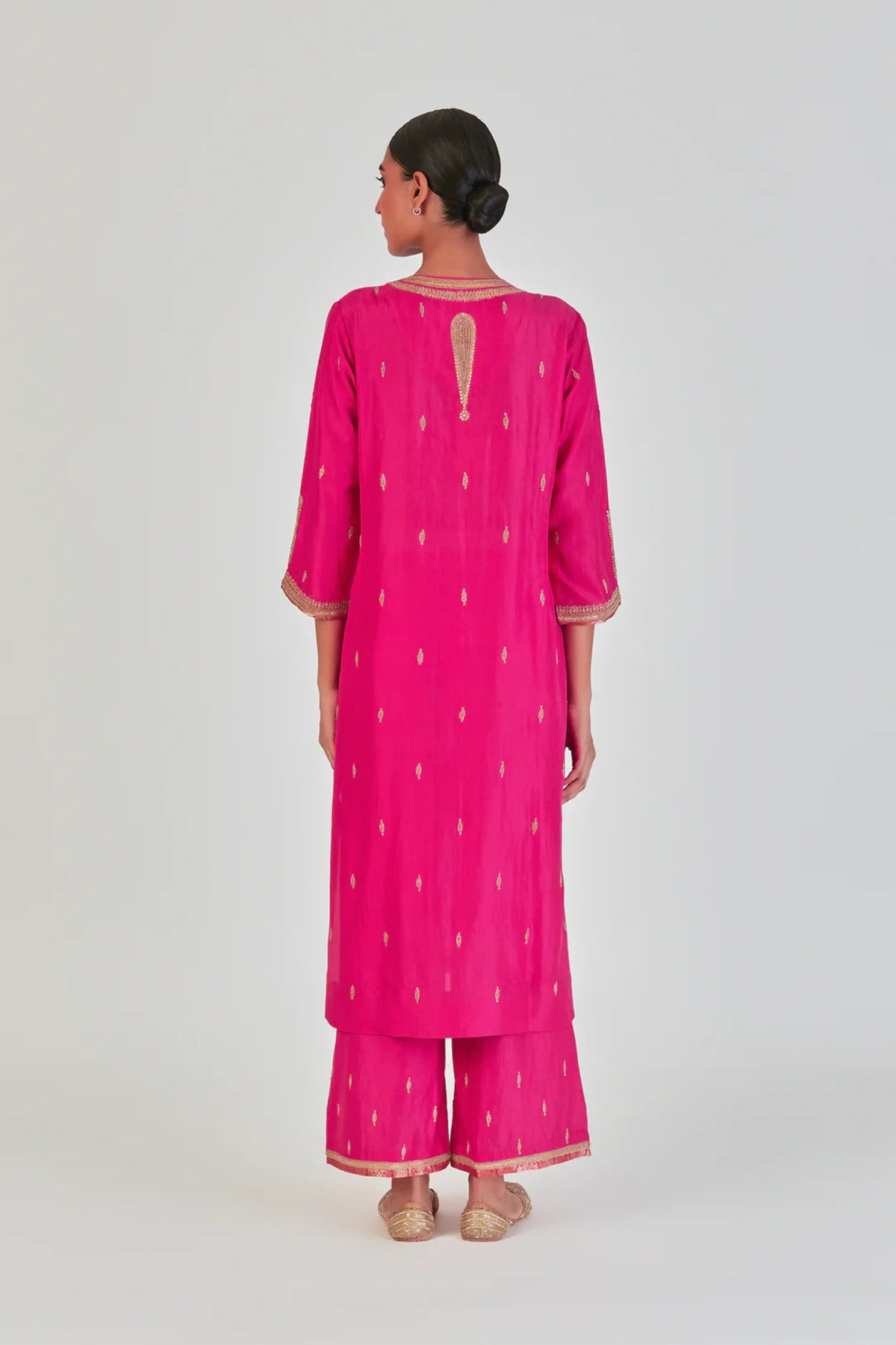 Shrisha Kurta And Pant