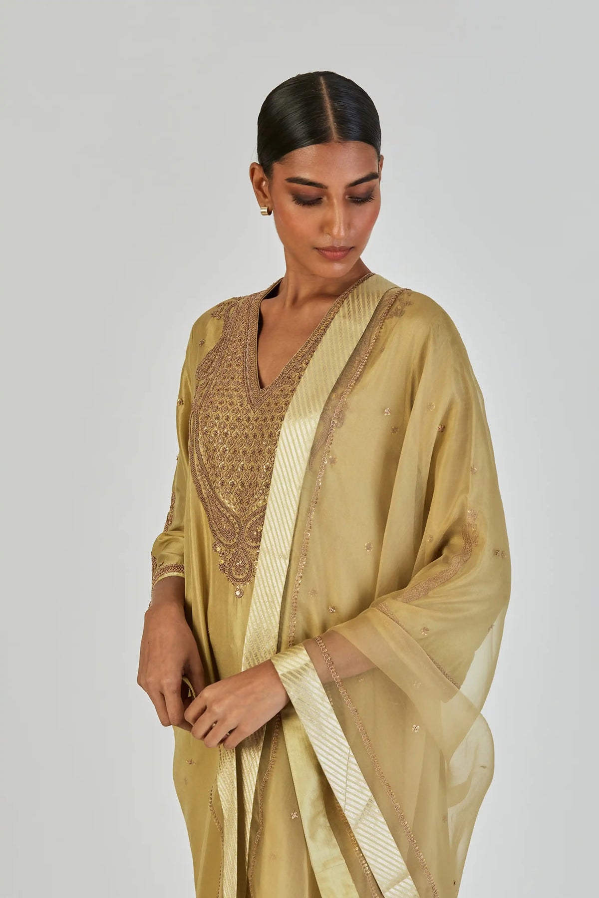 Latika Dupatta