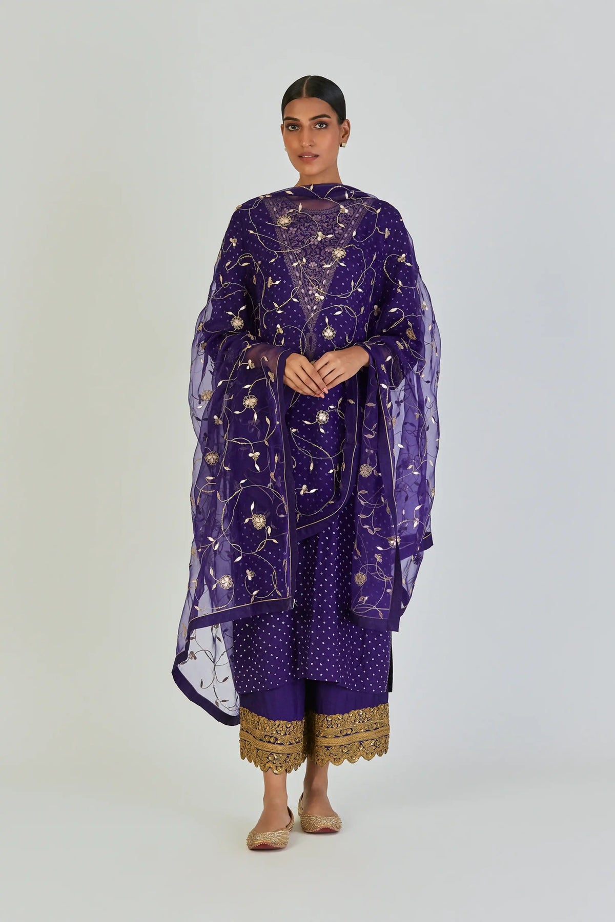 Disha Kurta And Pant