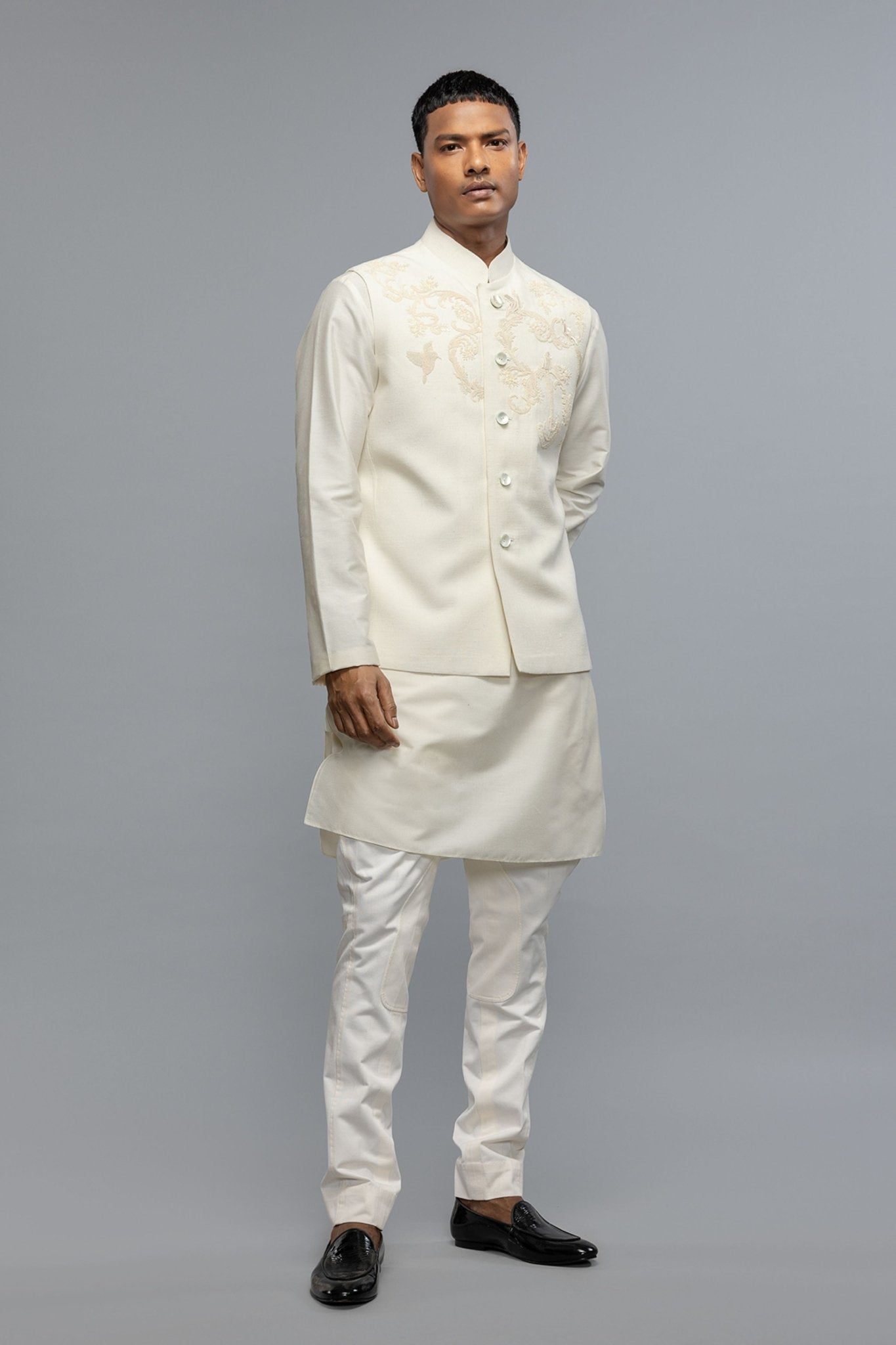 Ivory Matka Bundi With Resham Embroidery - Rohit Bal Menswear - Elahe