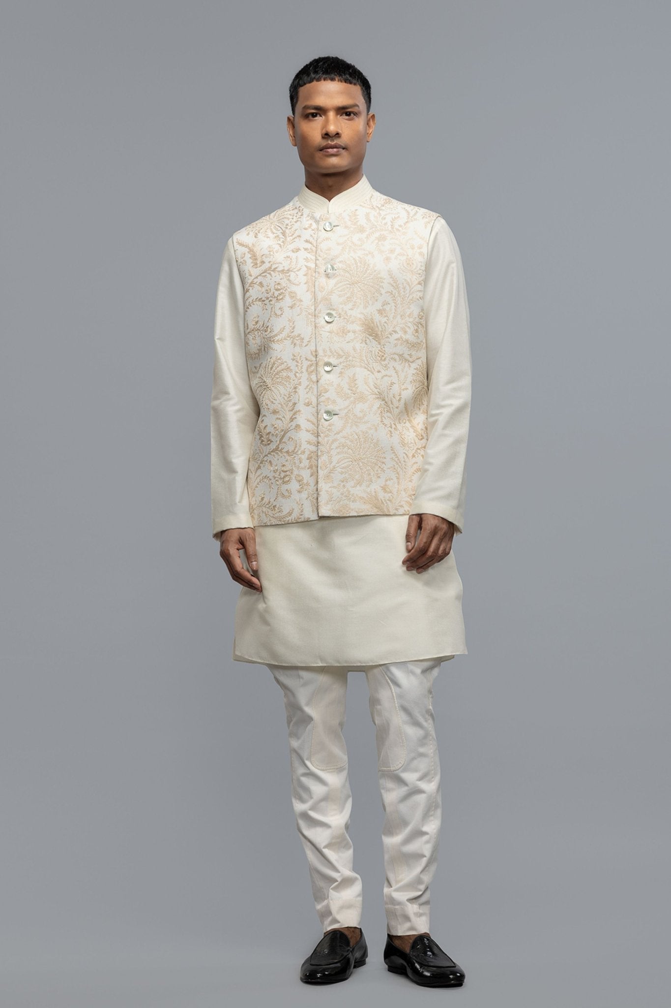 Bundi With Resham Embroidery - Rohit Bal Menswear - Elahe