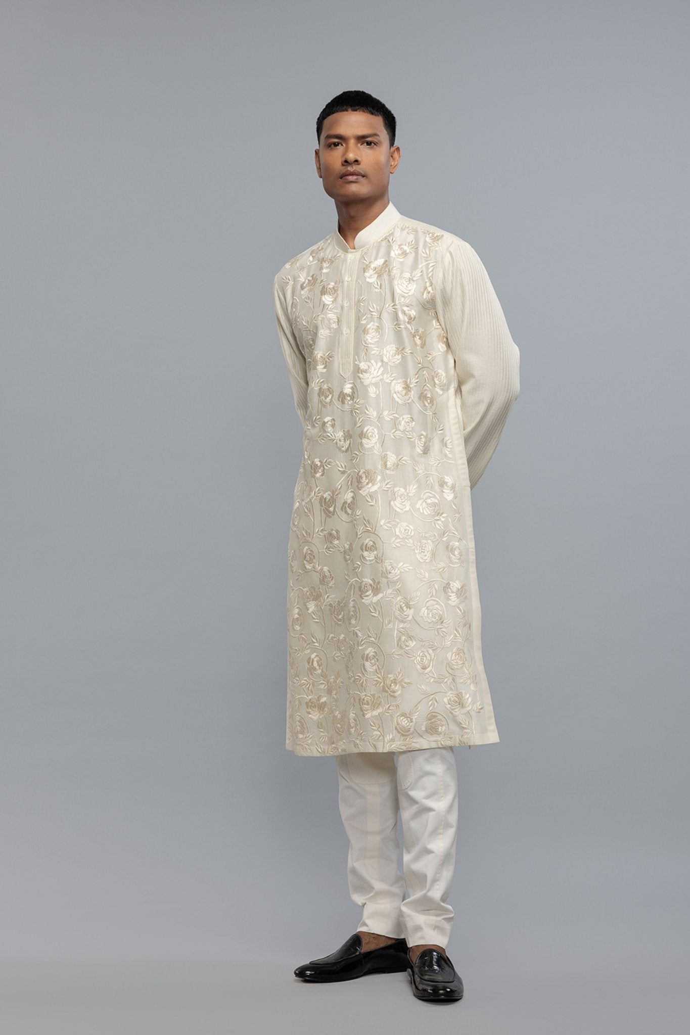 Resham Embroidered Chanderi Kurta Set - Rohit Bal Menswear - Elahe