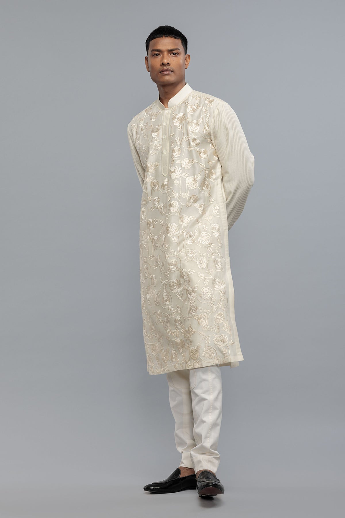 Resham Embroidered Chanderi Kurta Set