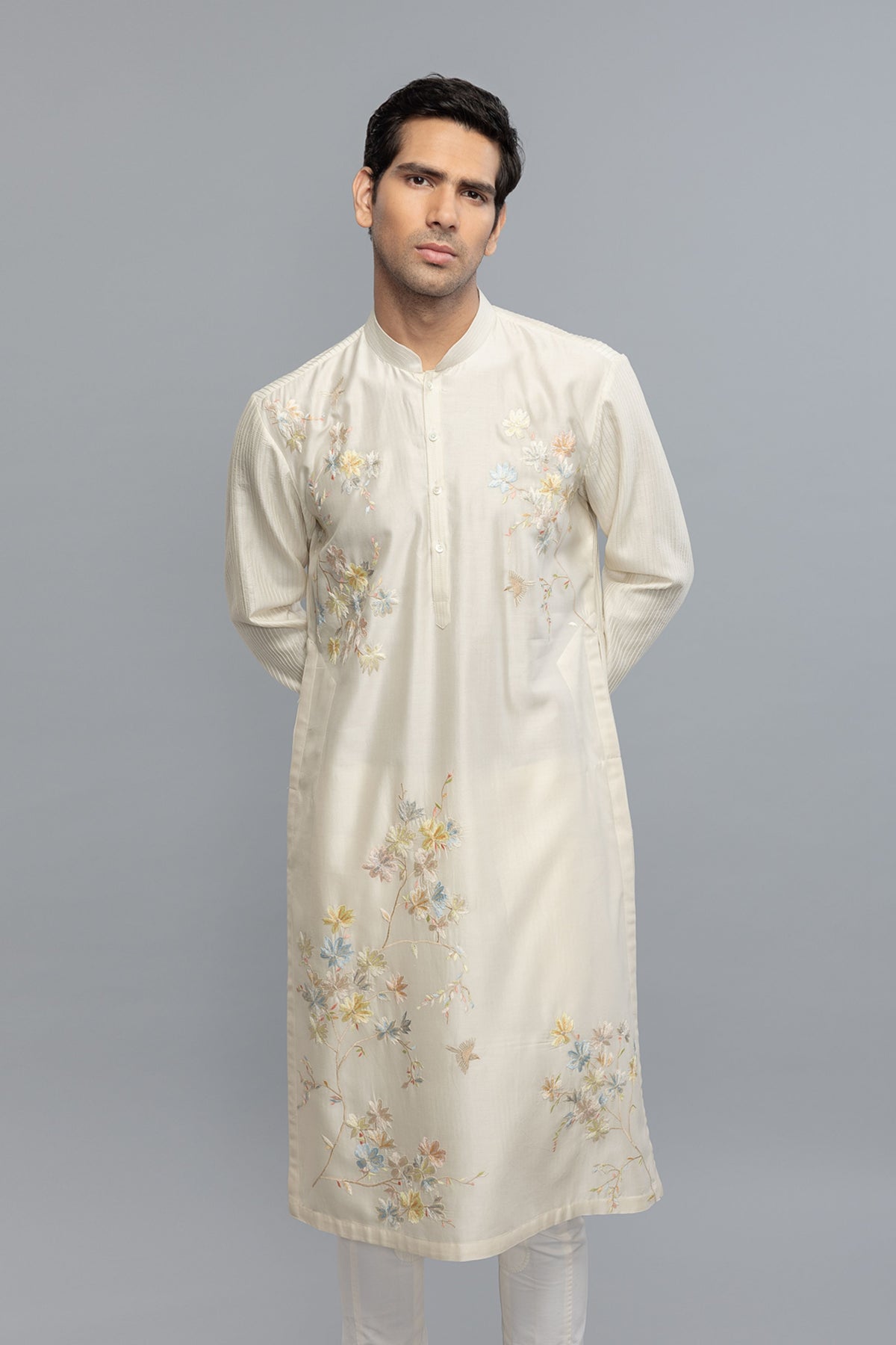 Ivory Chanderi Kurta With Threadwork