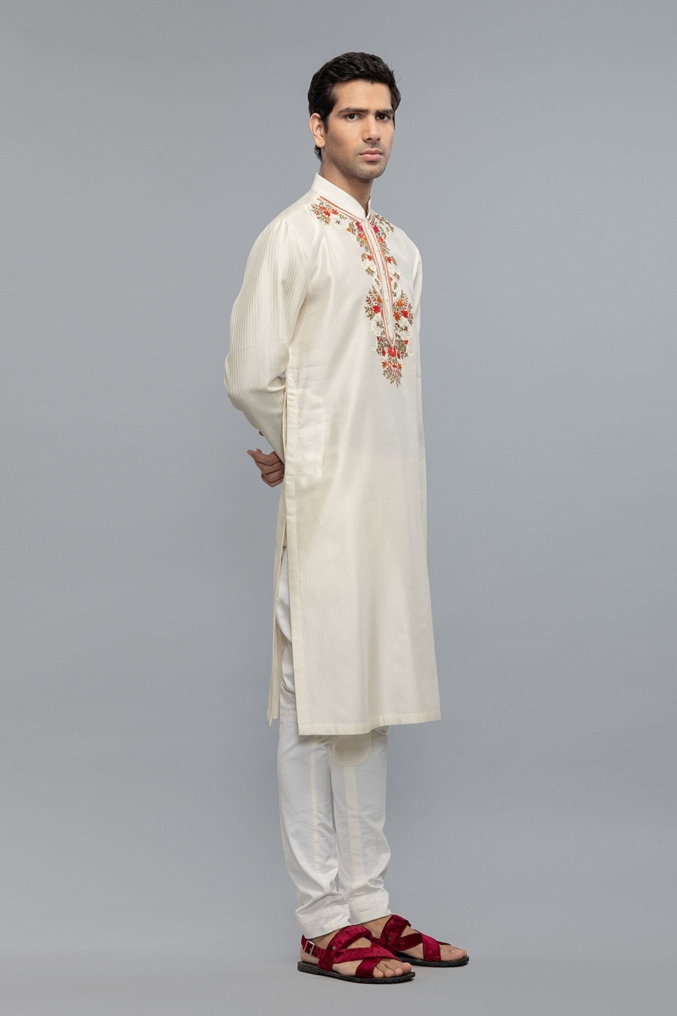 Kurta Set With Embroidery - Rohit Bal Menswear - Elahe