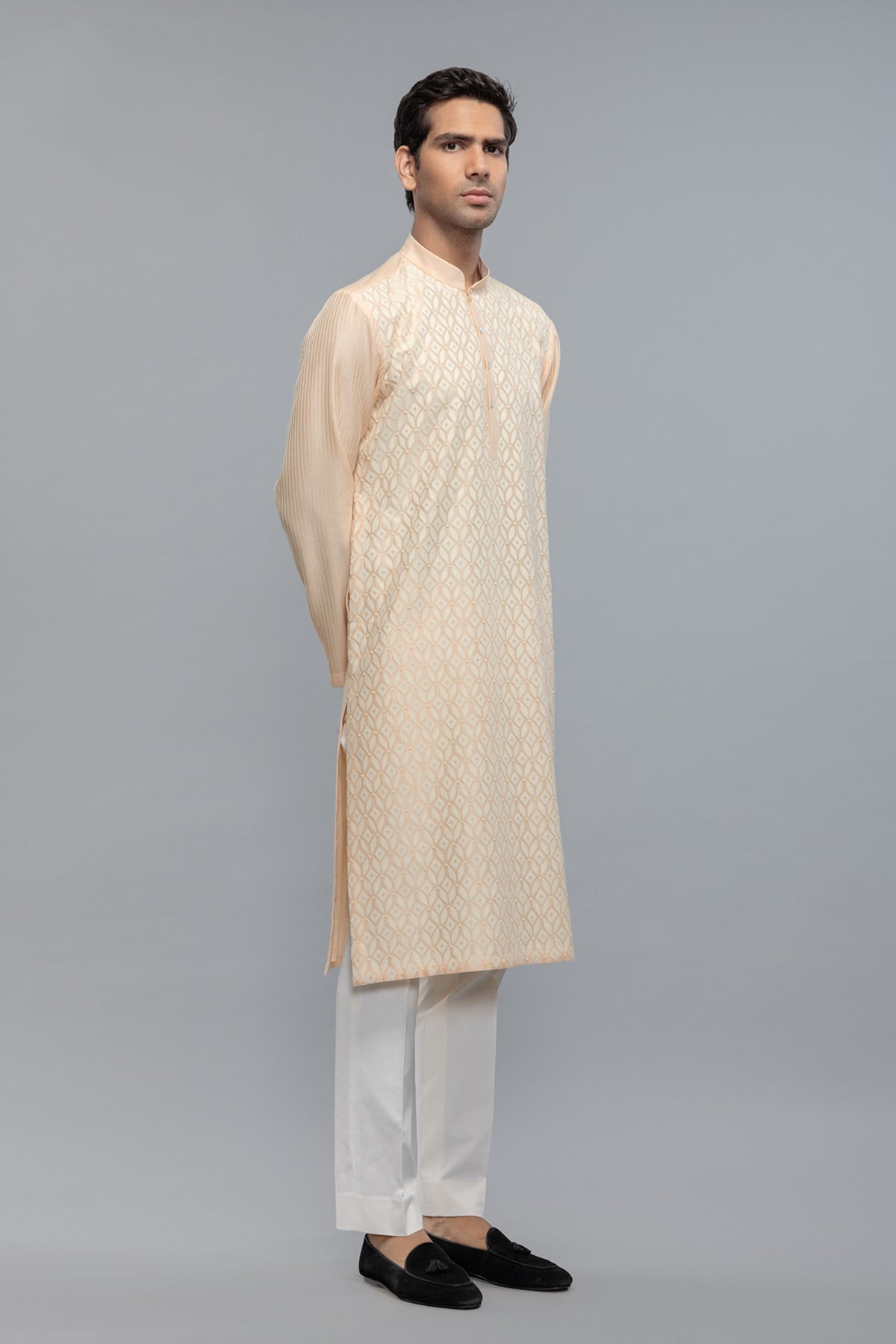 Chanderi Kurta With Thread Detailing