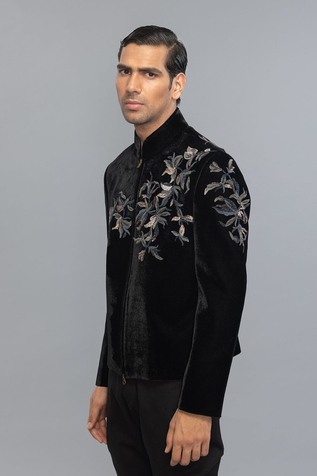 Velvet Bandhgala With Intricate Embroidery