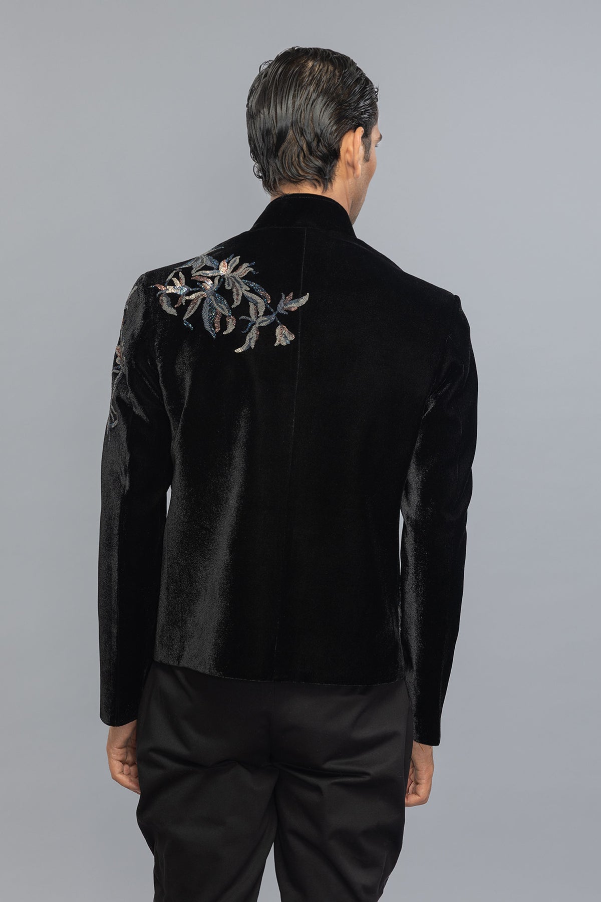 Velvet Bandhgala With Intricate Embroidery