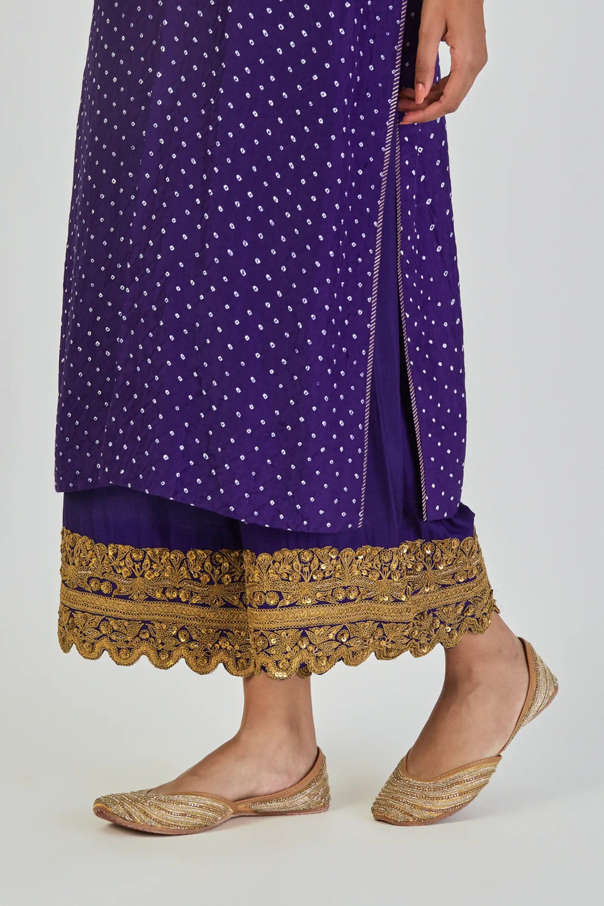 Disha Kurta And Pant