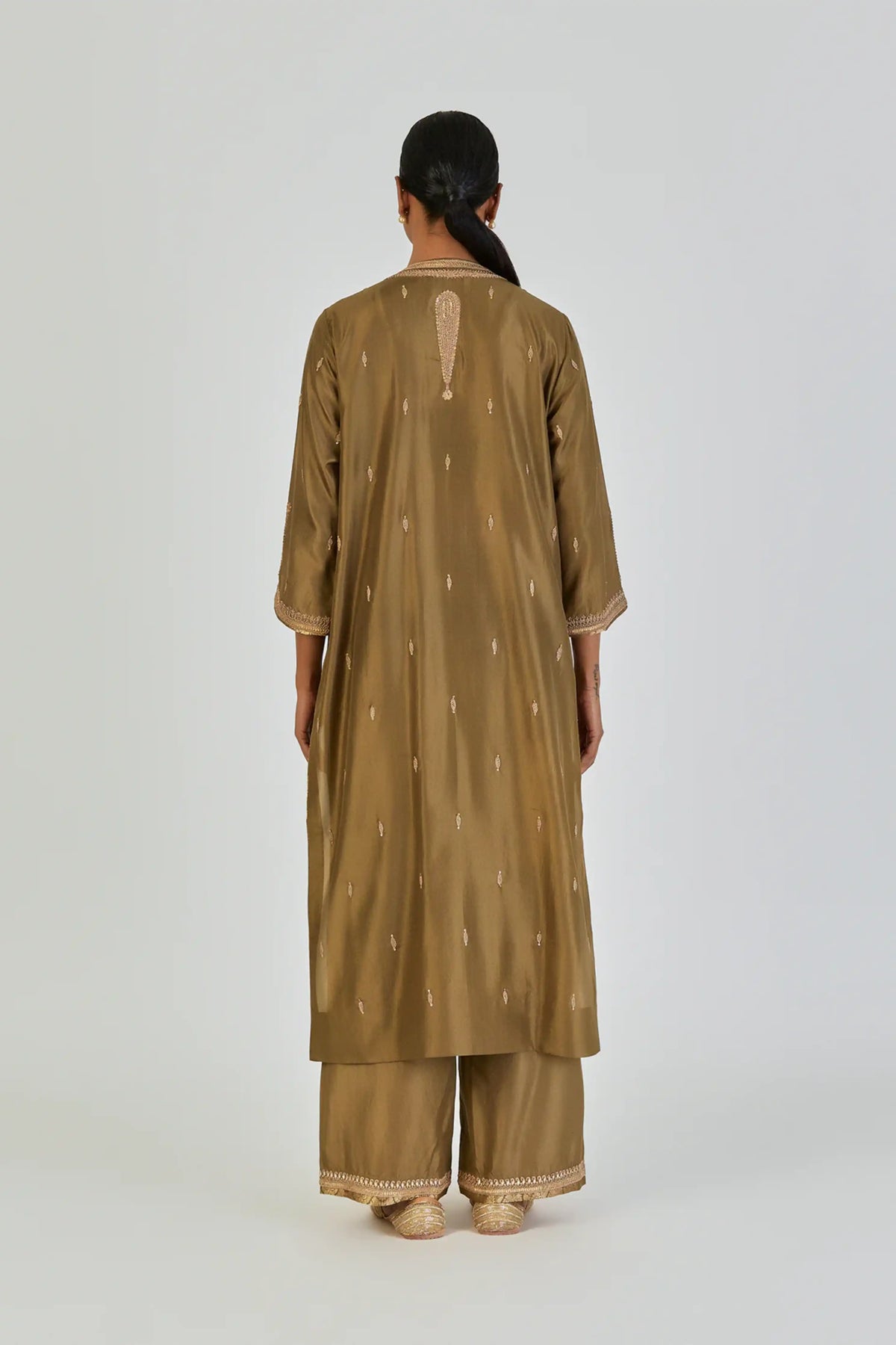 Shrisha Kurta And Pant