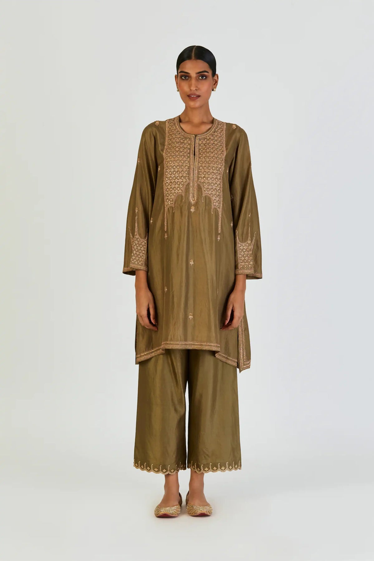 Indrani Kurta And Pant