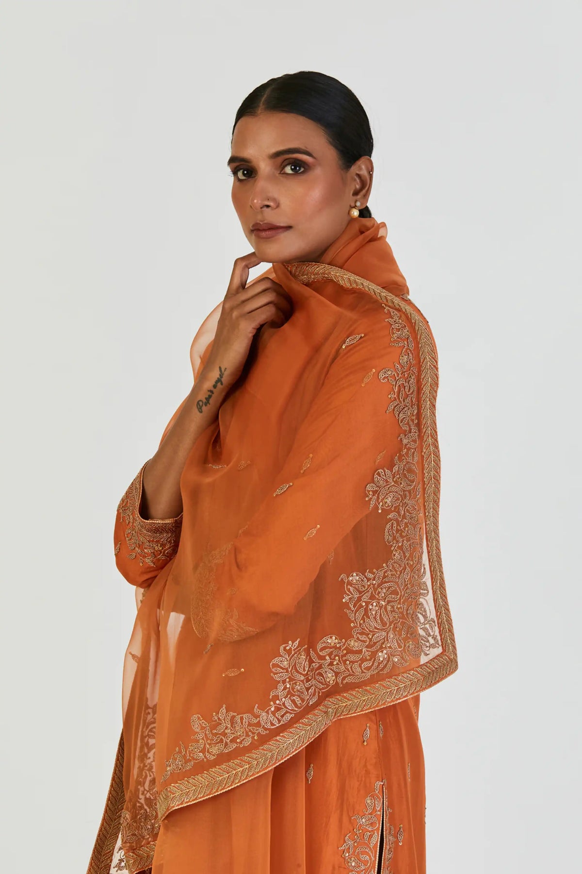 Nina Dupatta