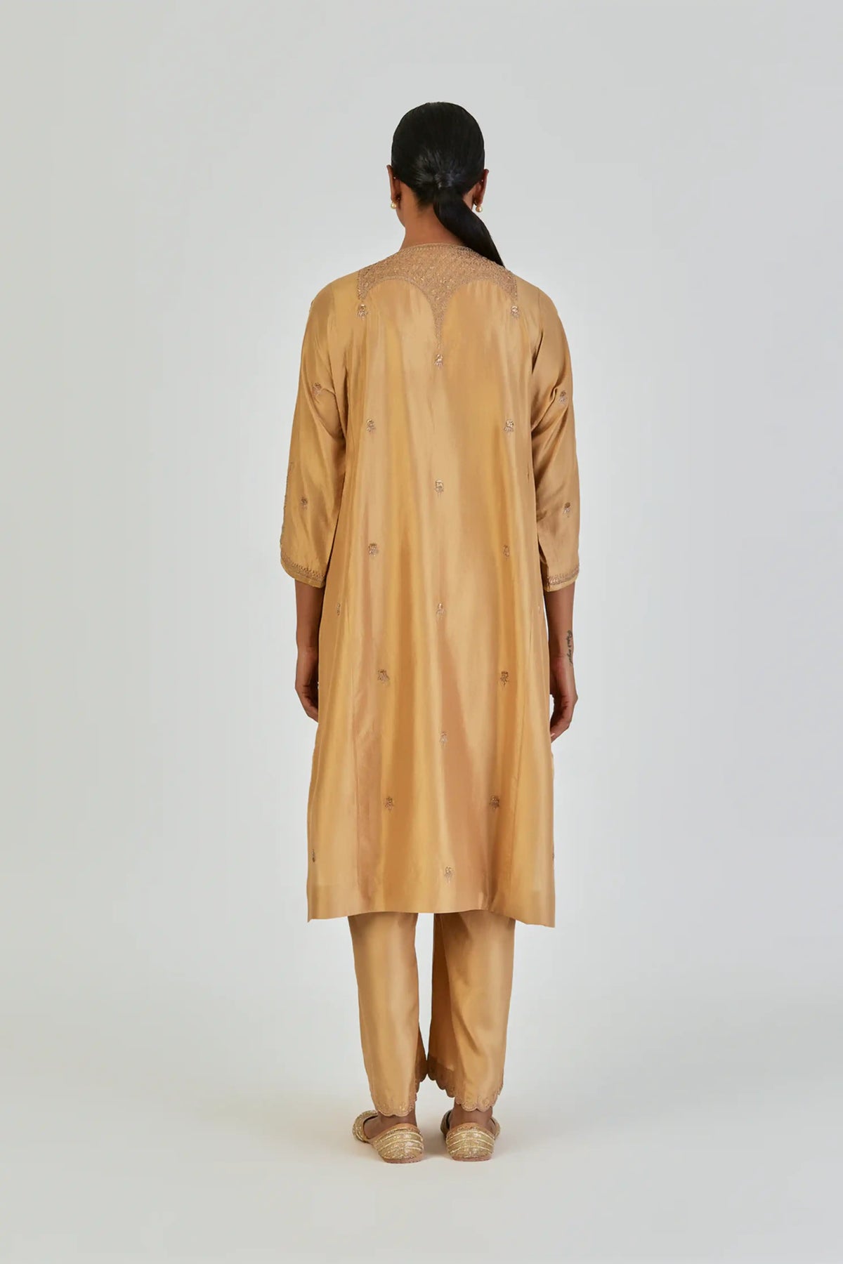 Indrani Kurta And Pant