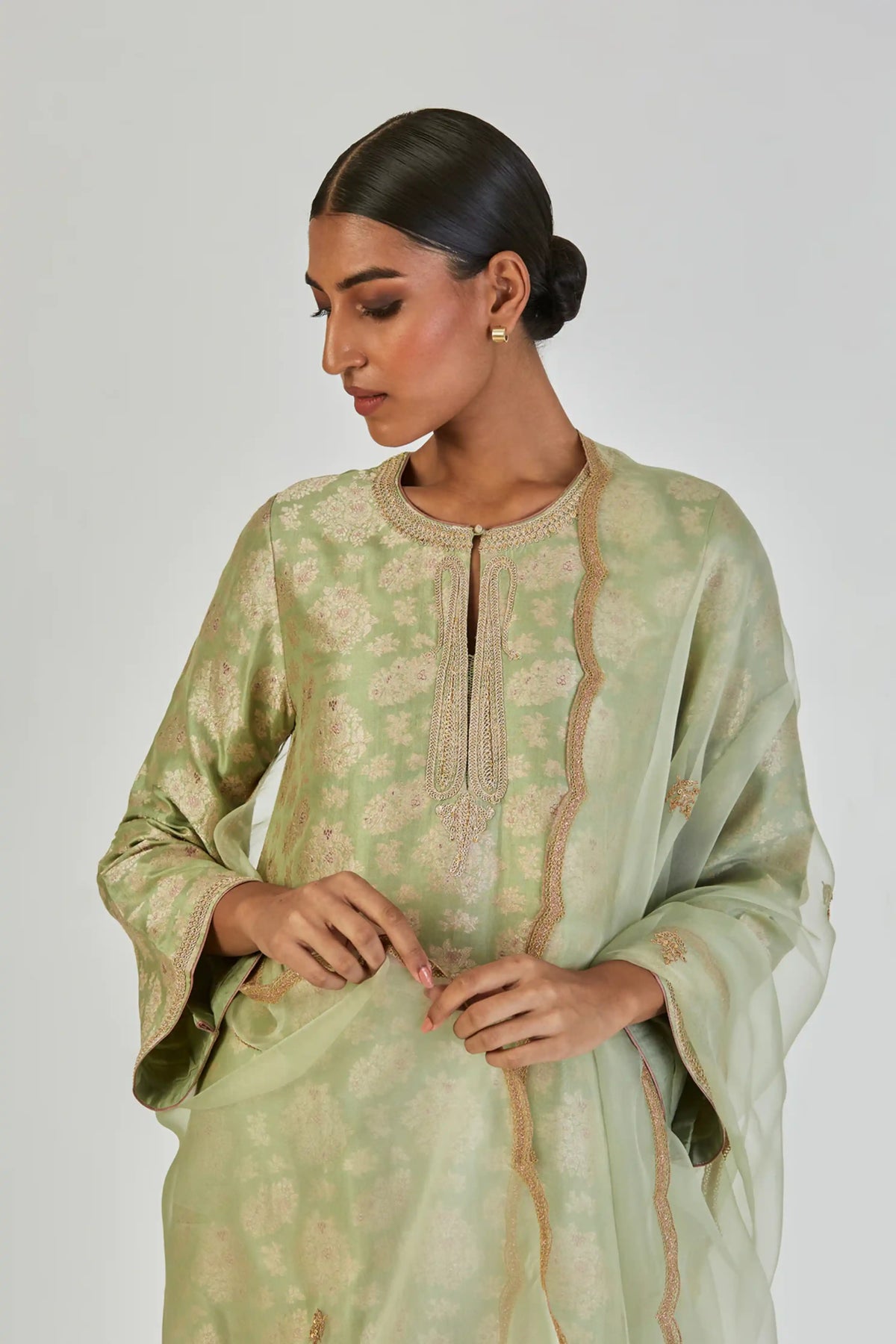 Vani Dupatta