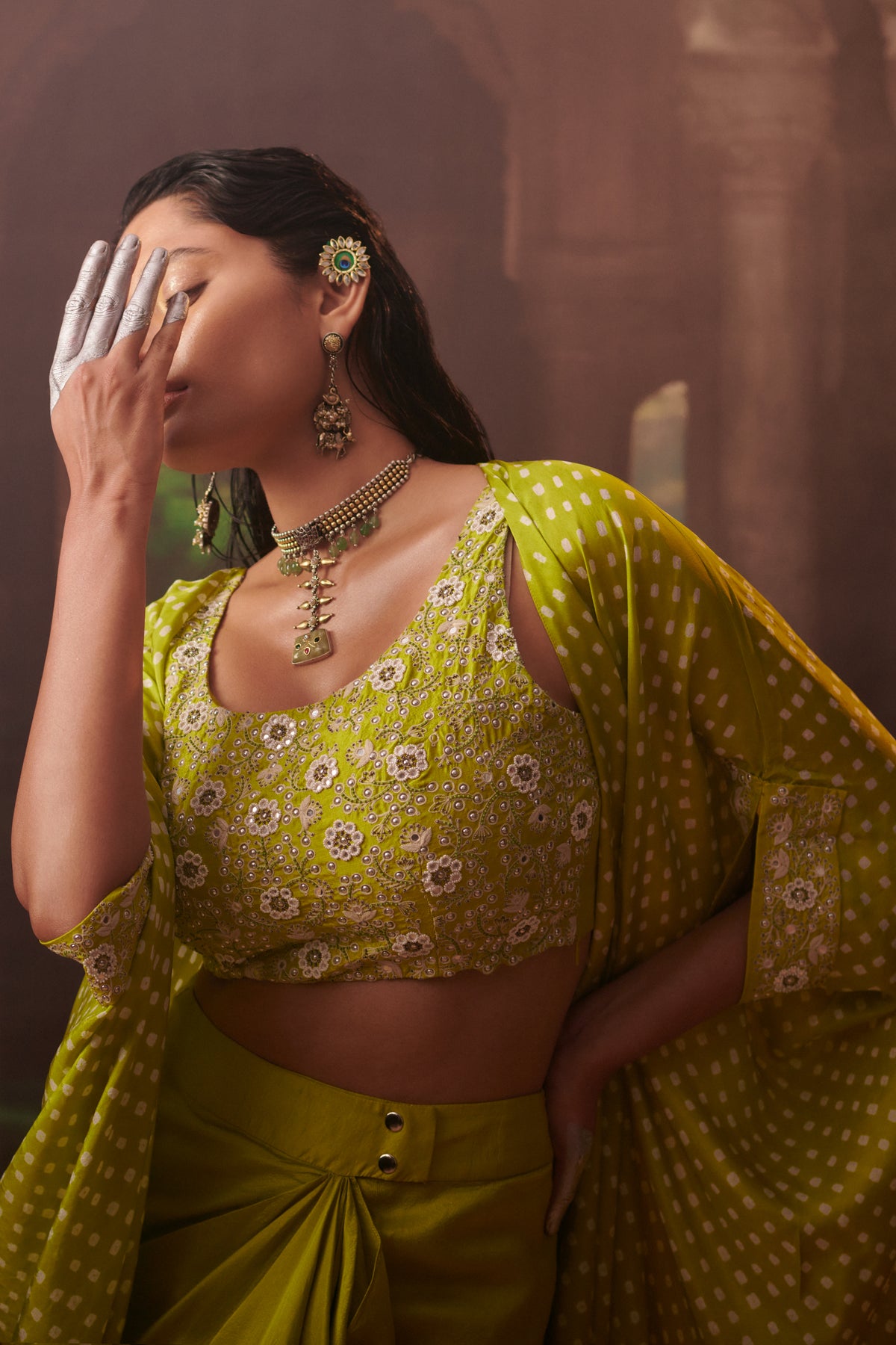 Rimjhim Bandhani Silk Cape Set