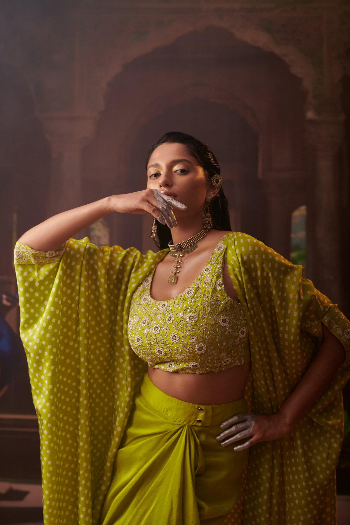 Rimjhim Bandhani Silk Cape Set
