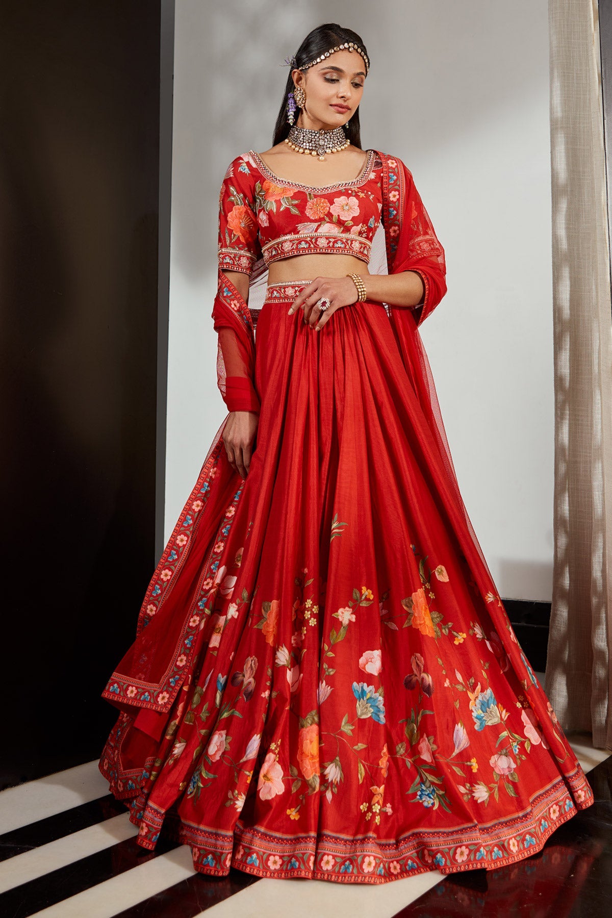 Rayen lehenga set