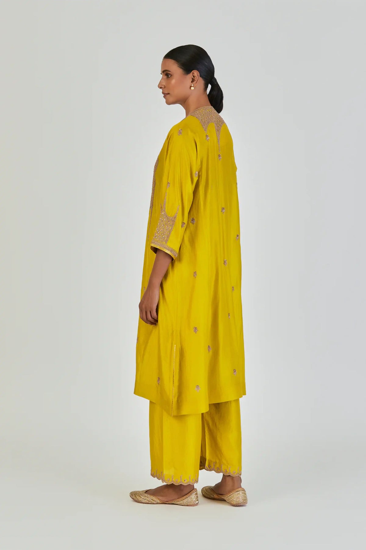 Indrani Kurta And Pant