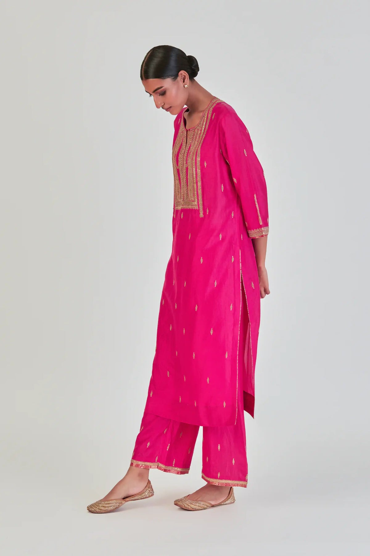 Shrisha Kurta And Pant