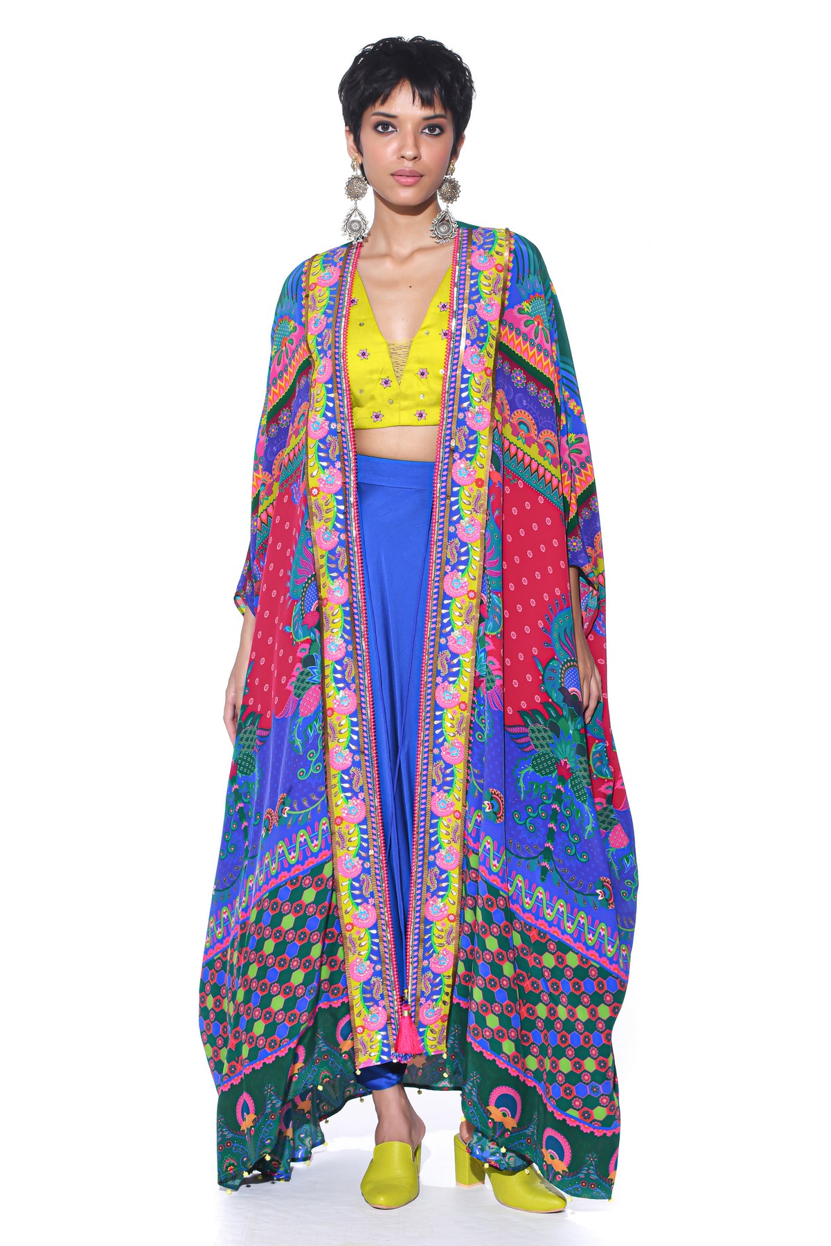 Multi Pattern Oversized Embroidred Shrug Set