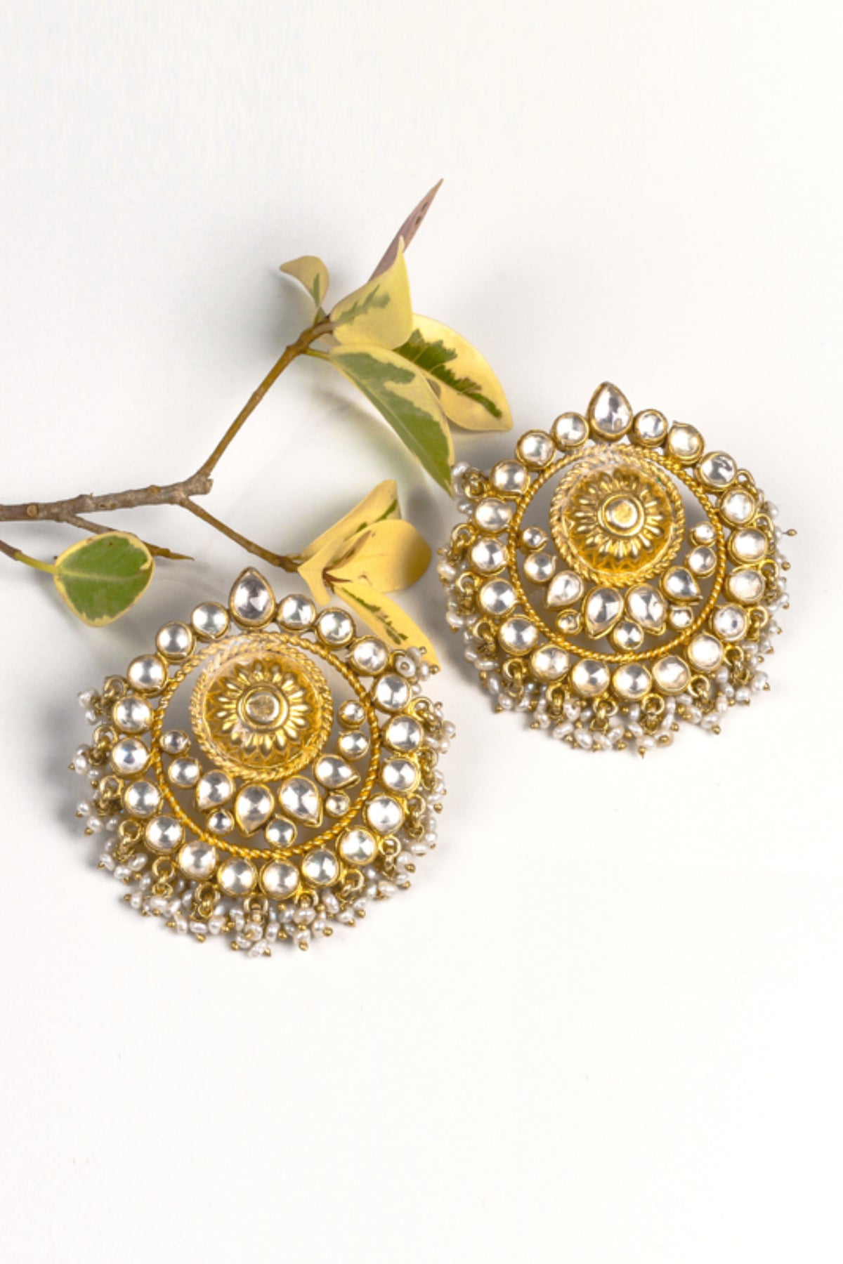 Round Shaped Silver Earring