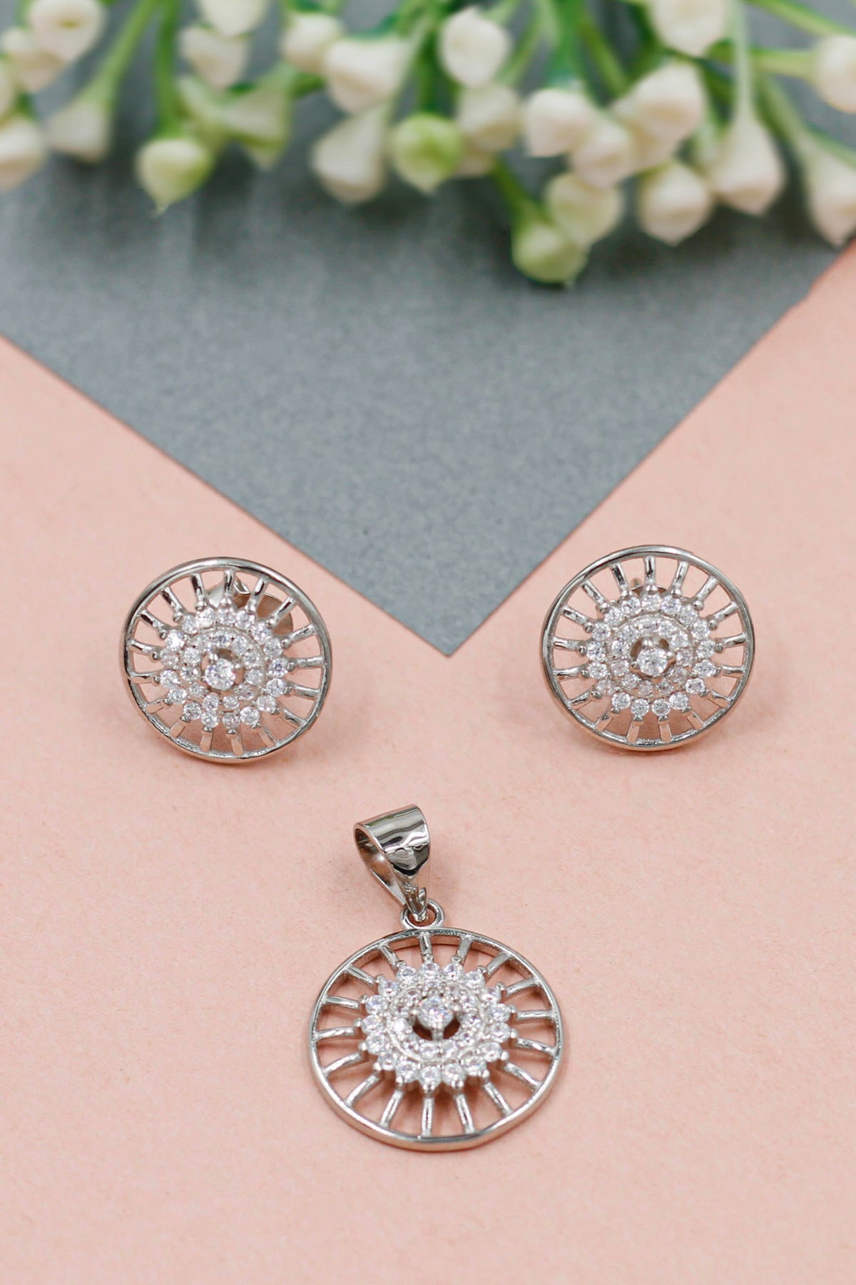 Starry Affair Earrings &amp; Pendant