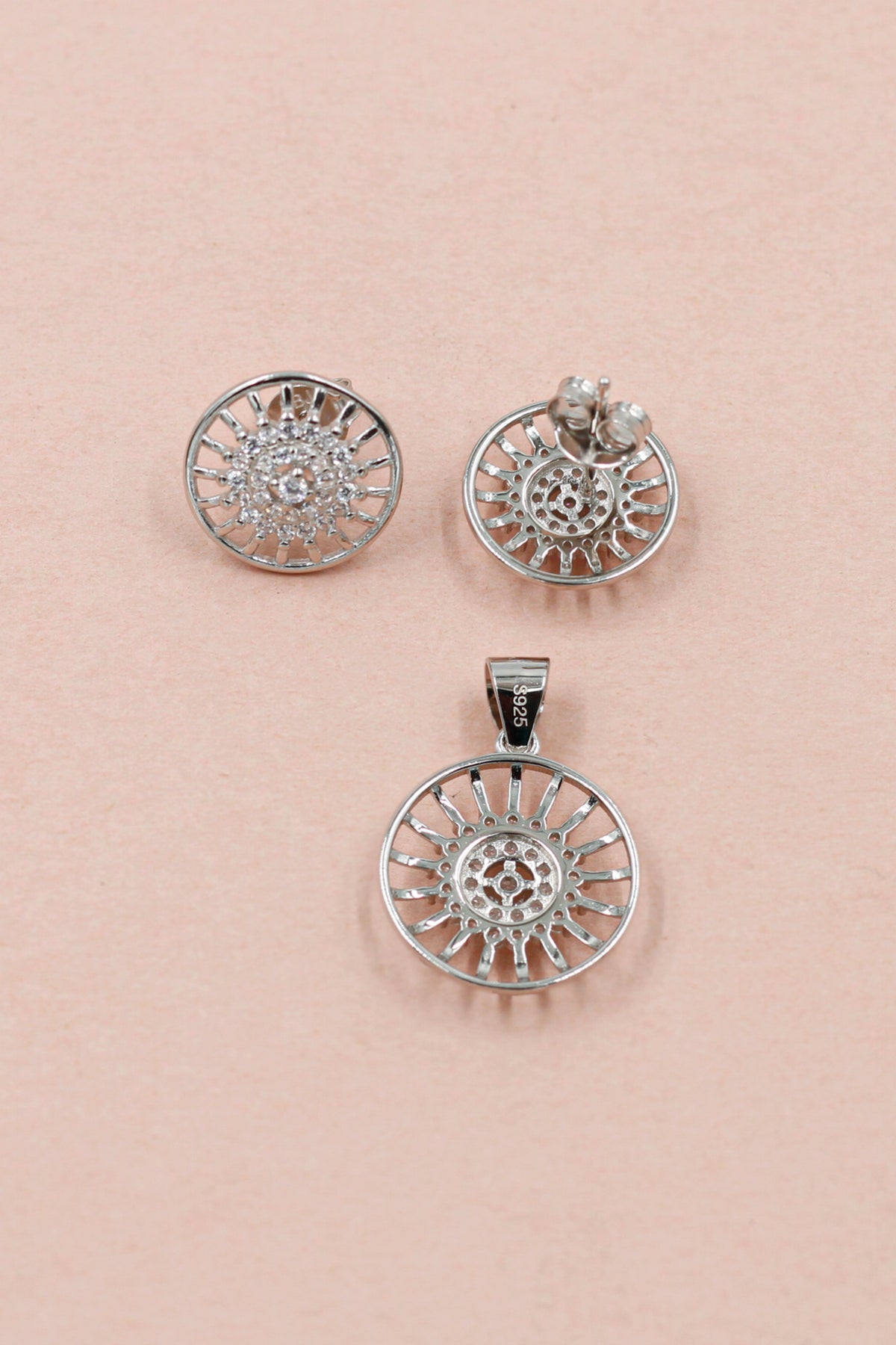 Starry Affair Earrings &amp; Pendant