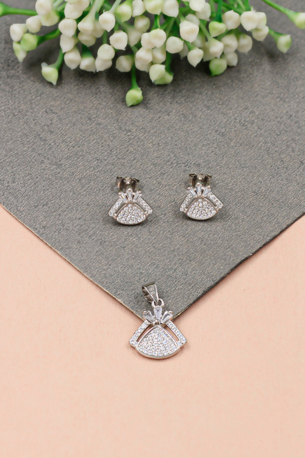 Radiant Reflection Earrings &amp; Pendant