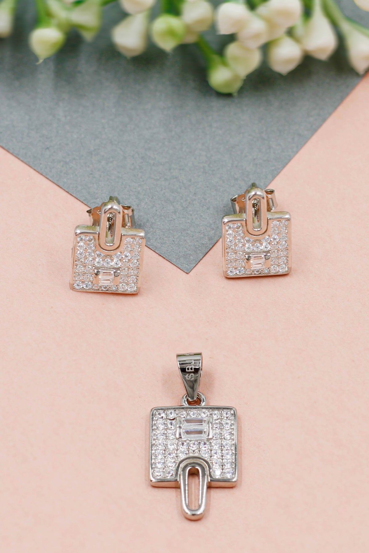 Cubic Zirconia Pendant Set