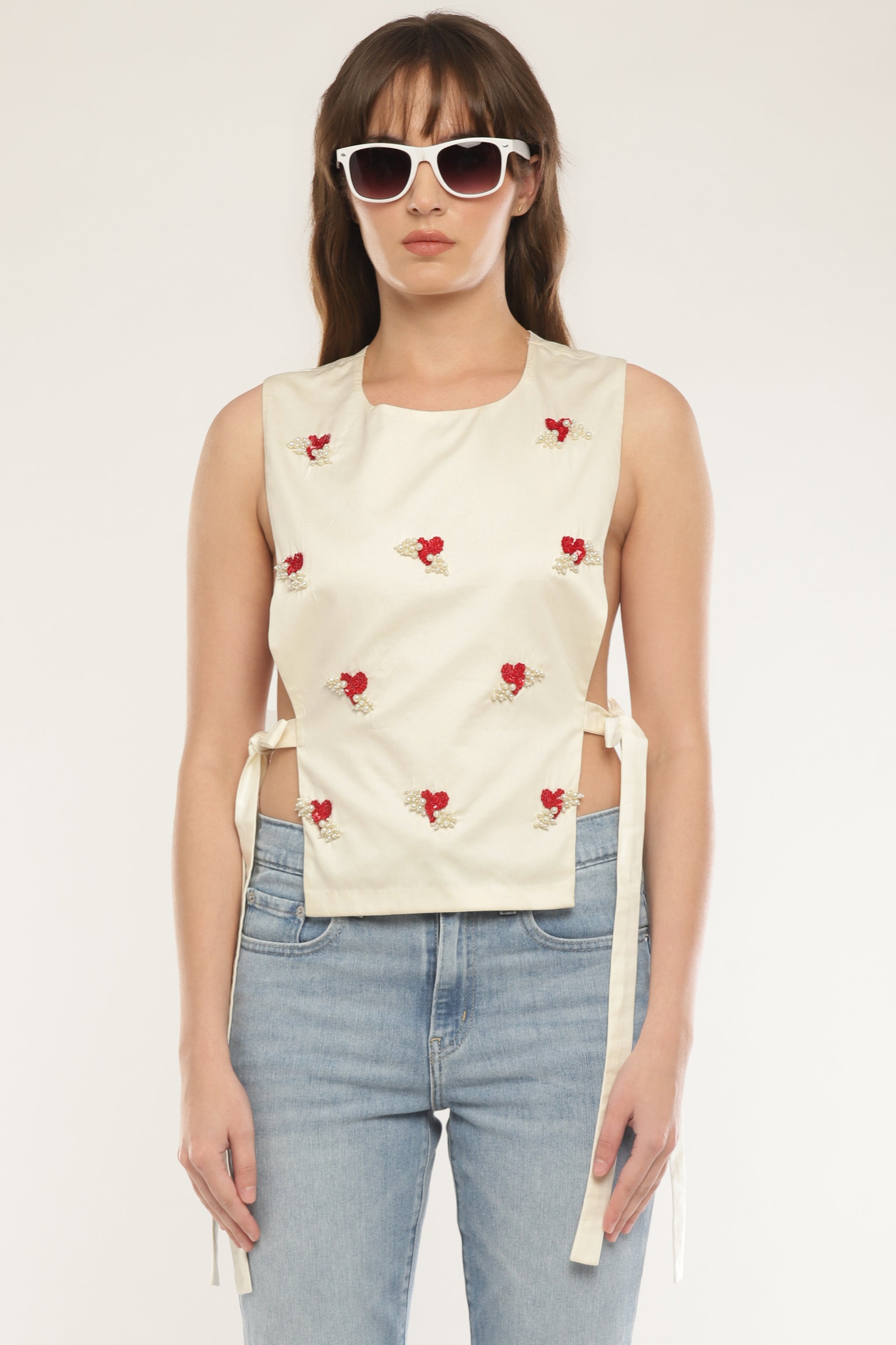 Ivory Overlay Sakshi Khetterpal - Ivory Overlay - Elahe