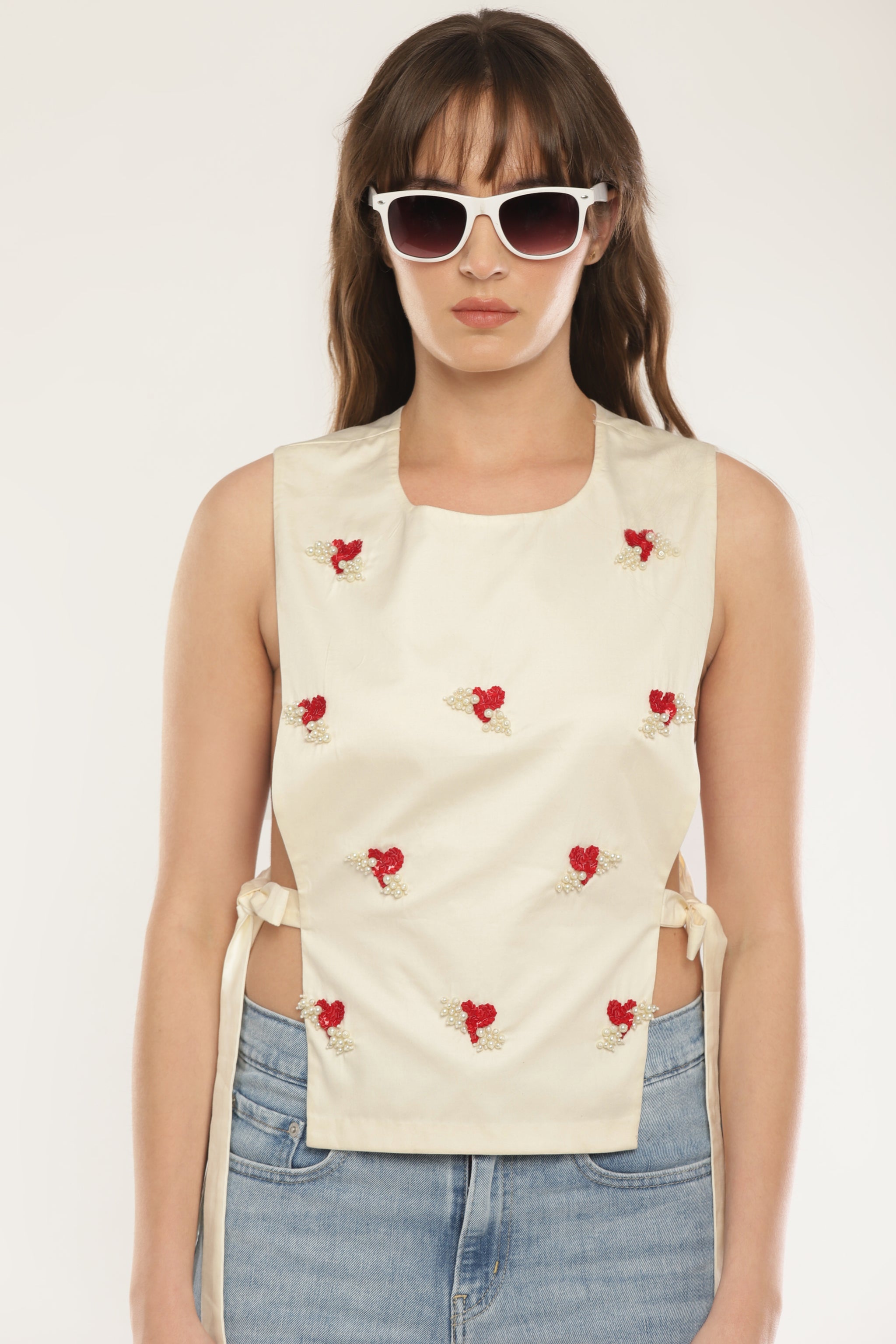 Ivory Overlay Sakshi Khetterpal - Ivory Overlay - Elahe