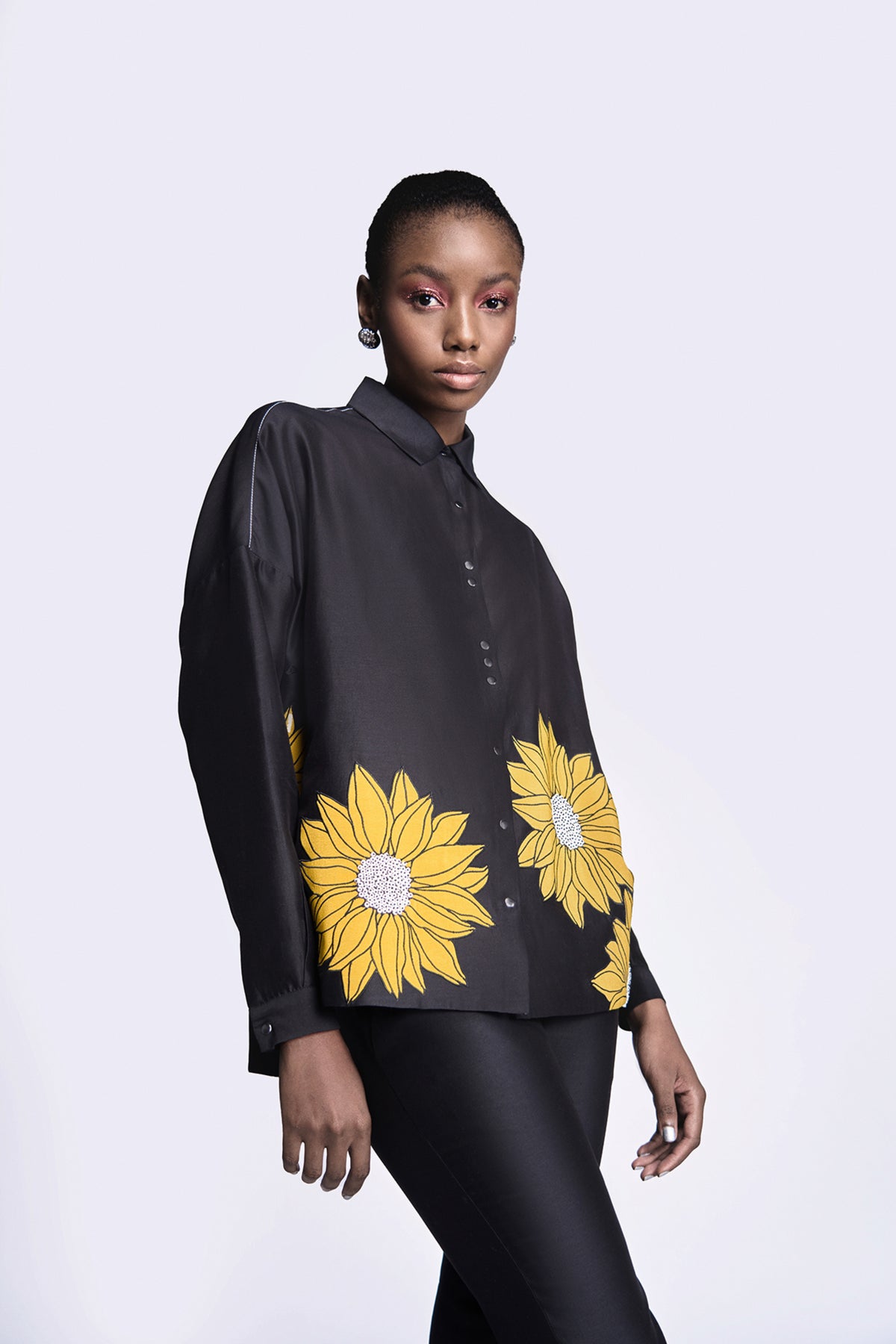 Sunflower Applique Boxy Shirt With Narrow  Pants