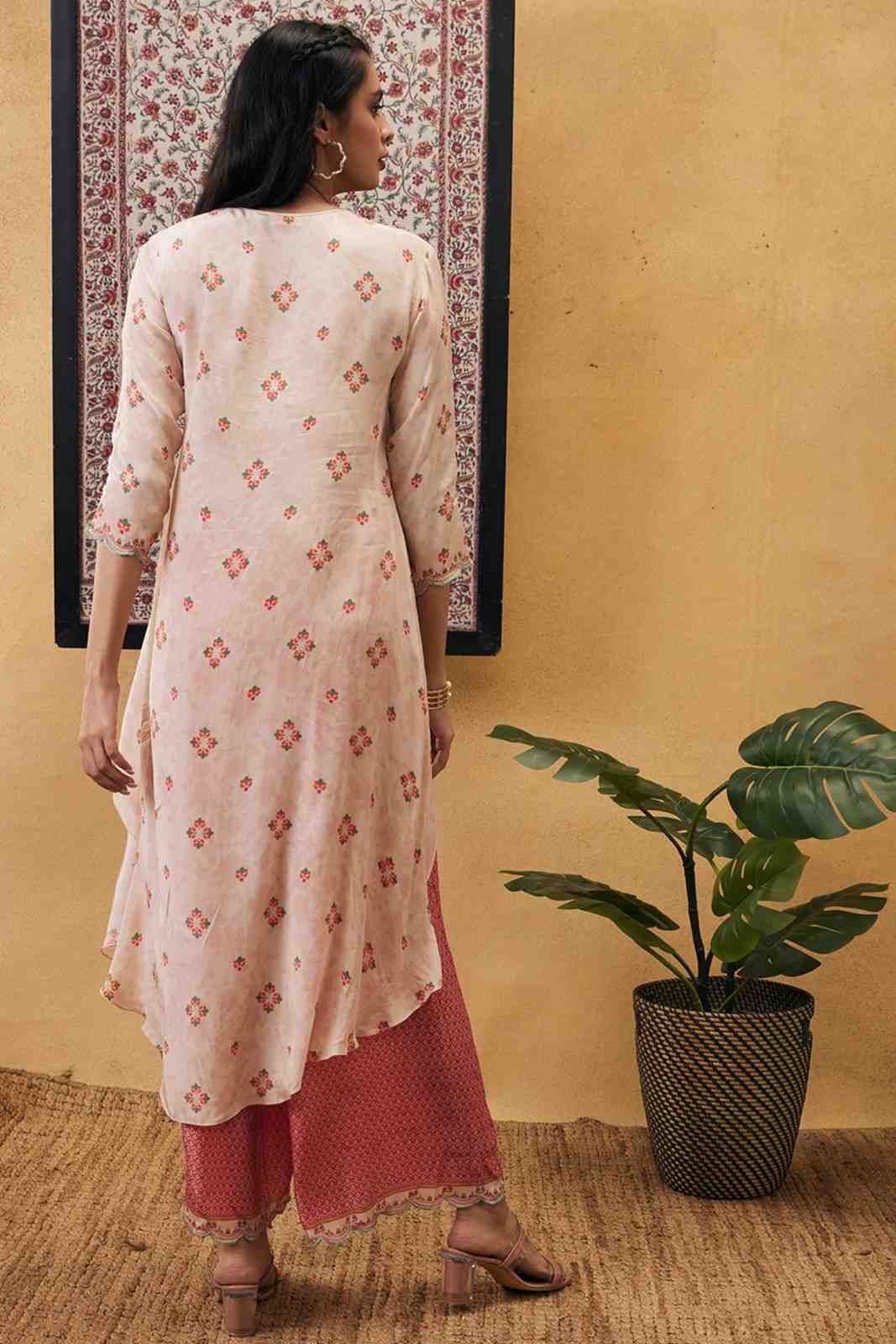 Zahra Asymmetric Kurta Set