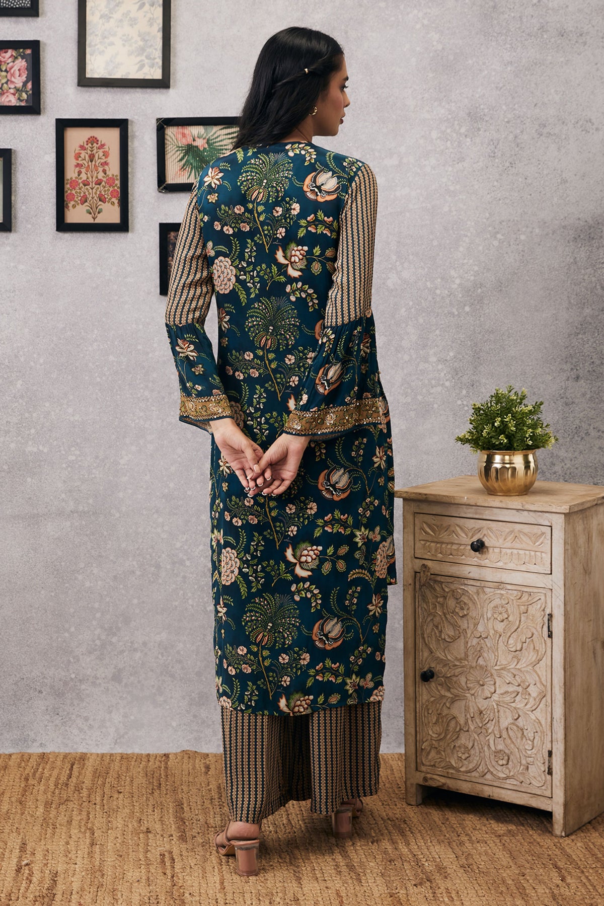 Mehr Embroidered Kurta Set