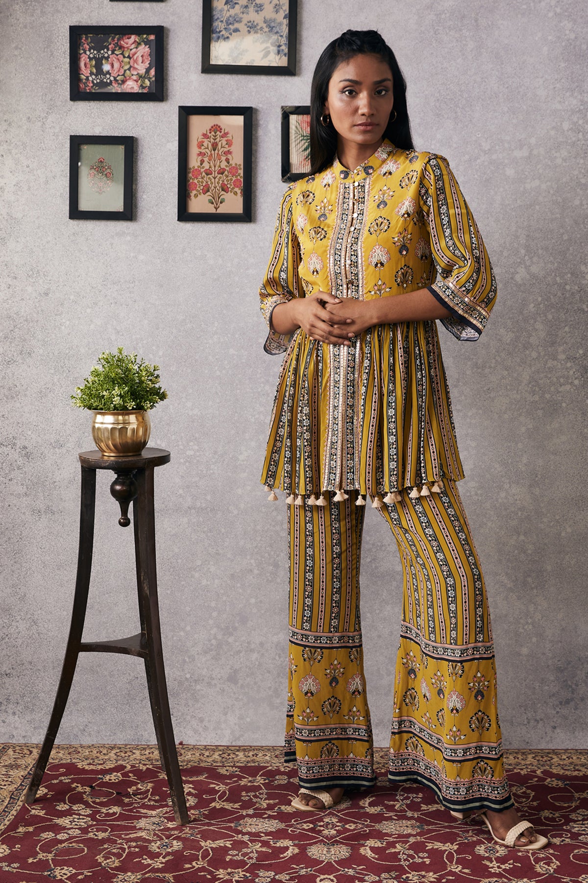 Sarouk  Kurta Set