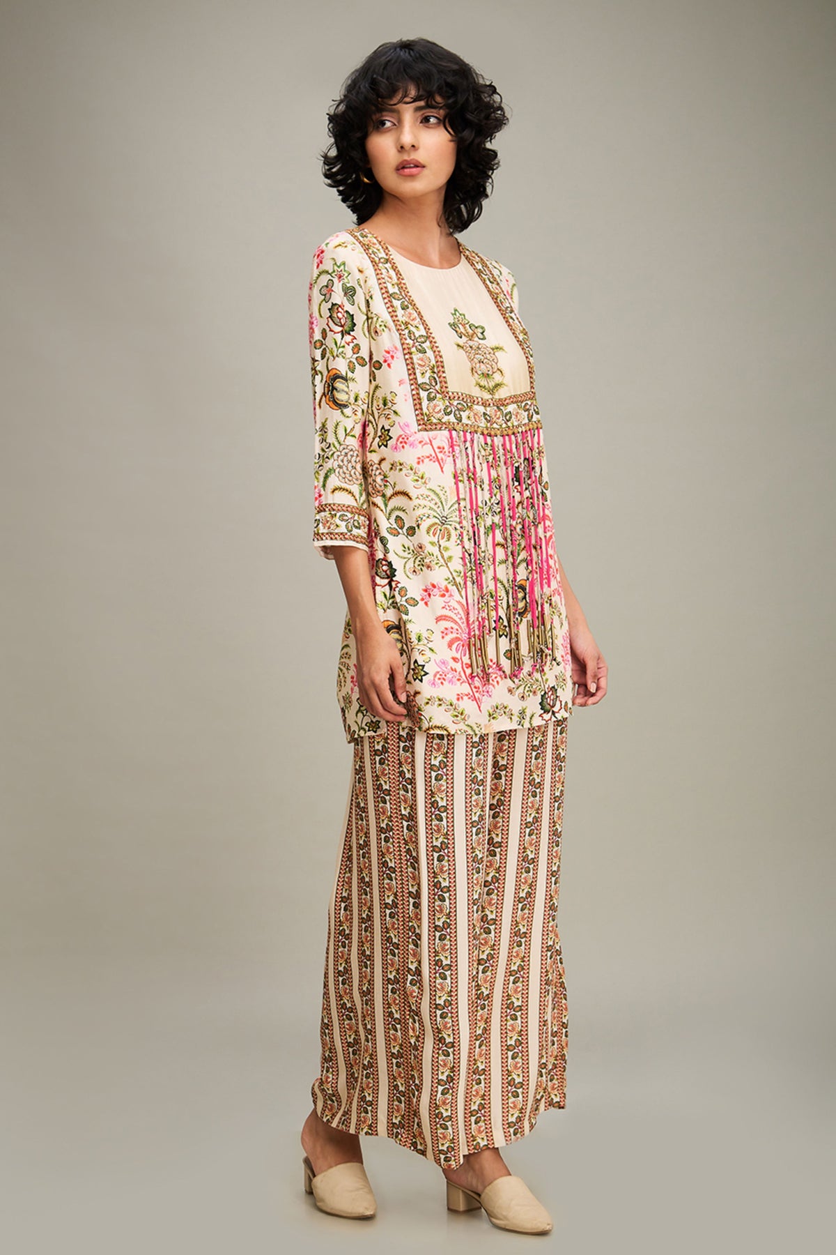 Mehr Embellished Kurta Set