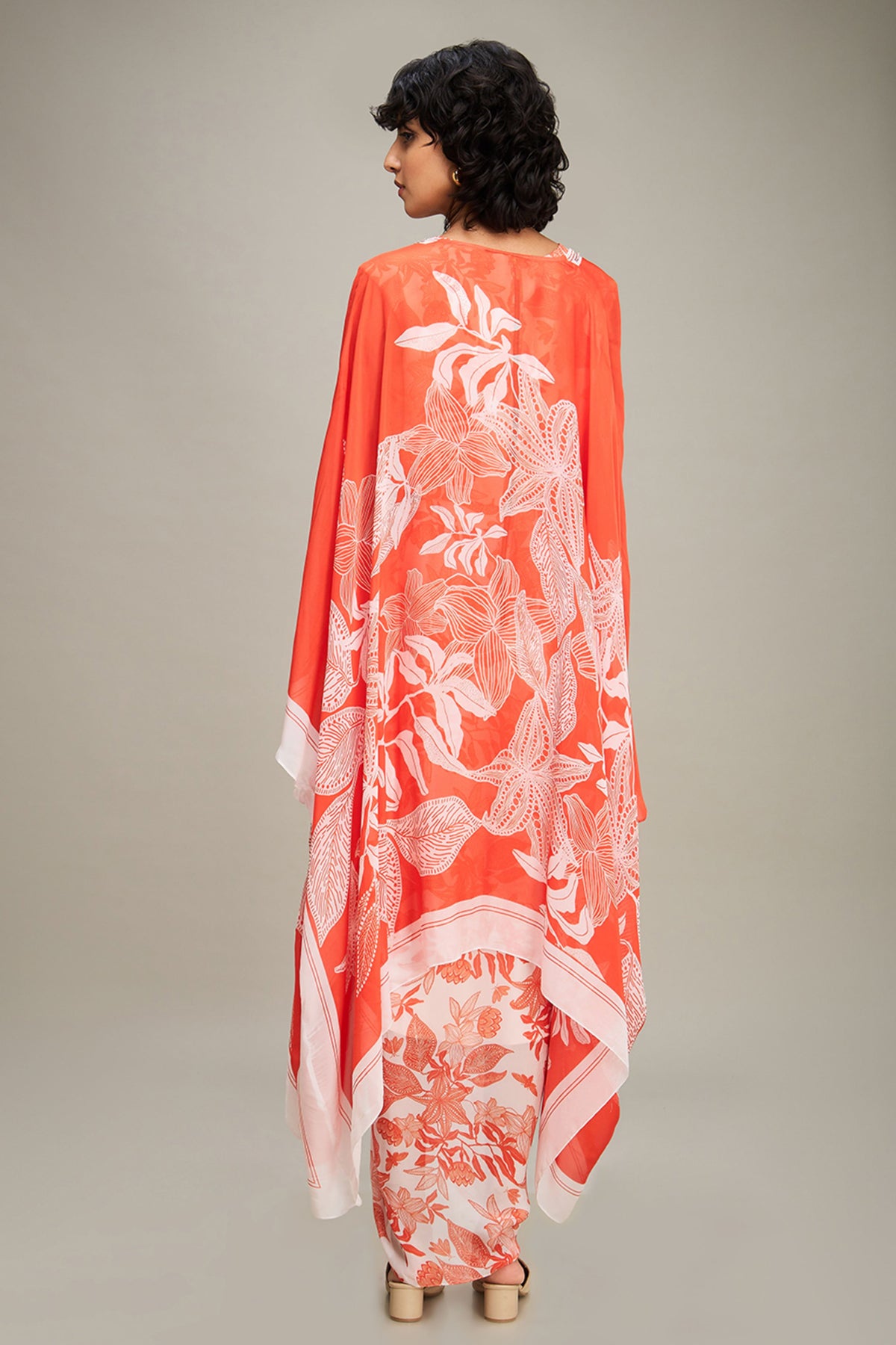 Ahyana Printed Drape Dress With Cape