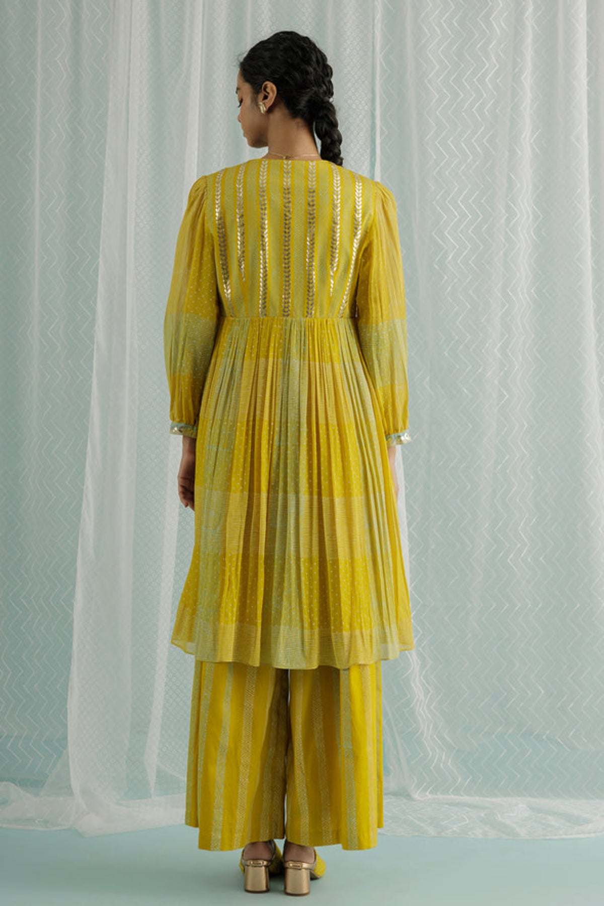 Canary Aila Kurta Set