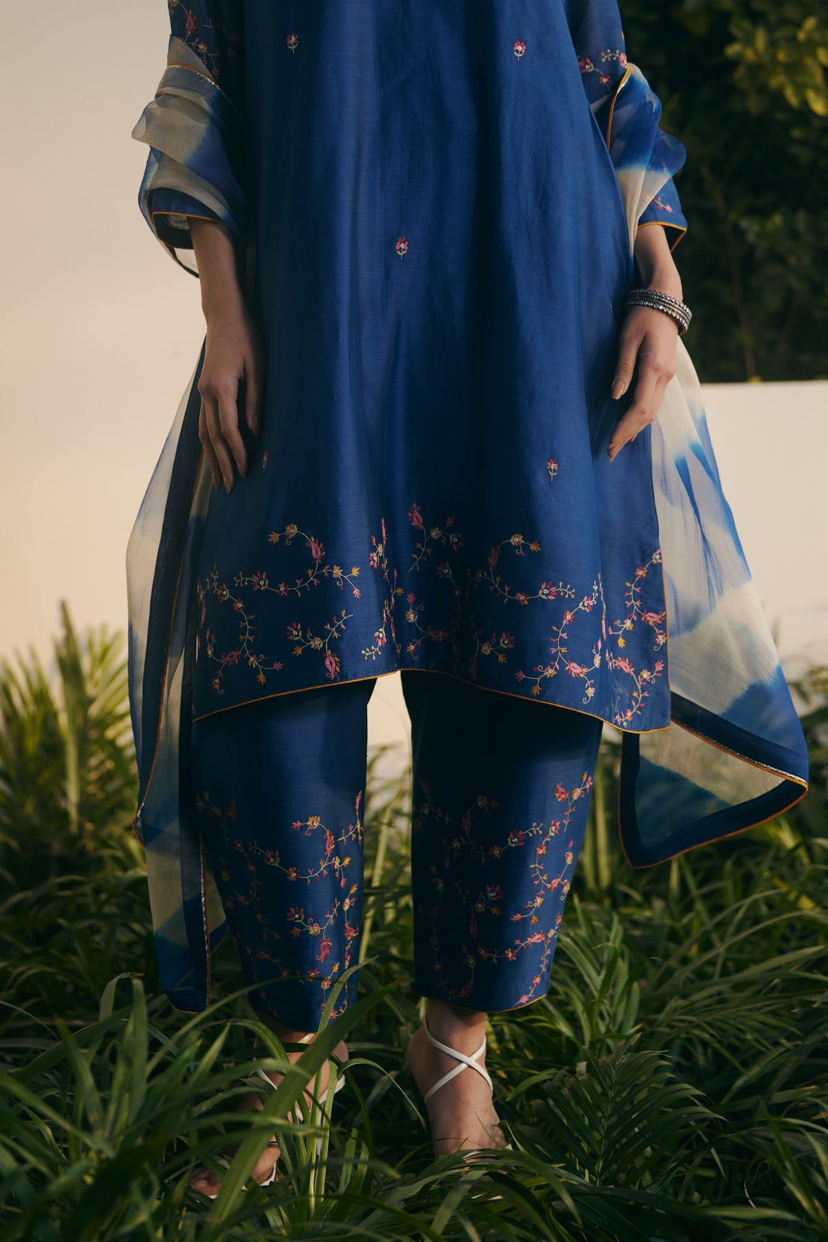 Nori Kurta Set