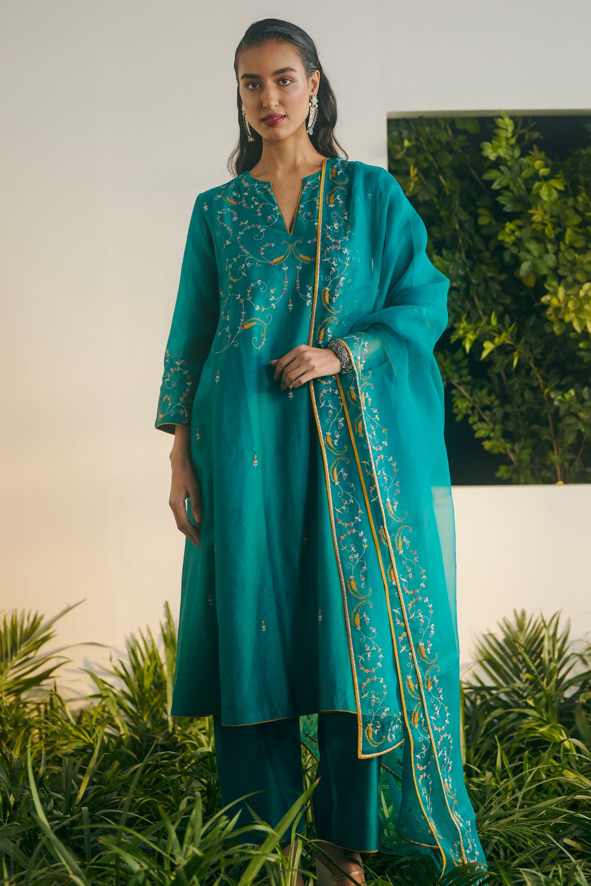 Aarohi Kurta Set