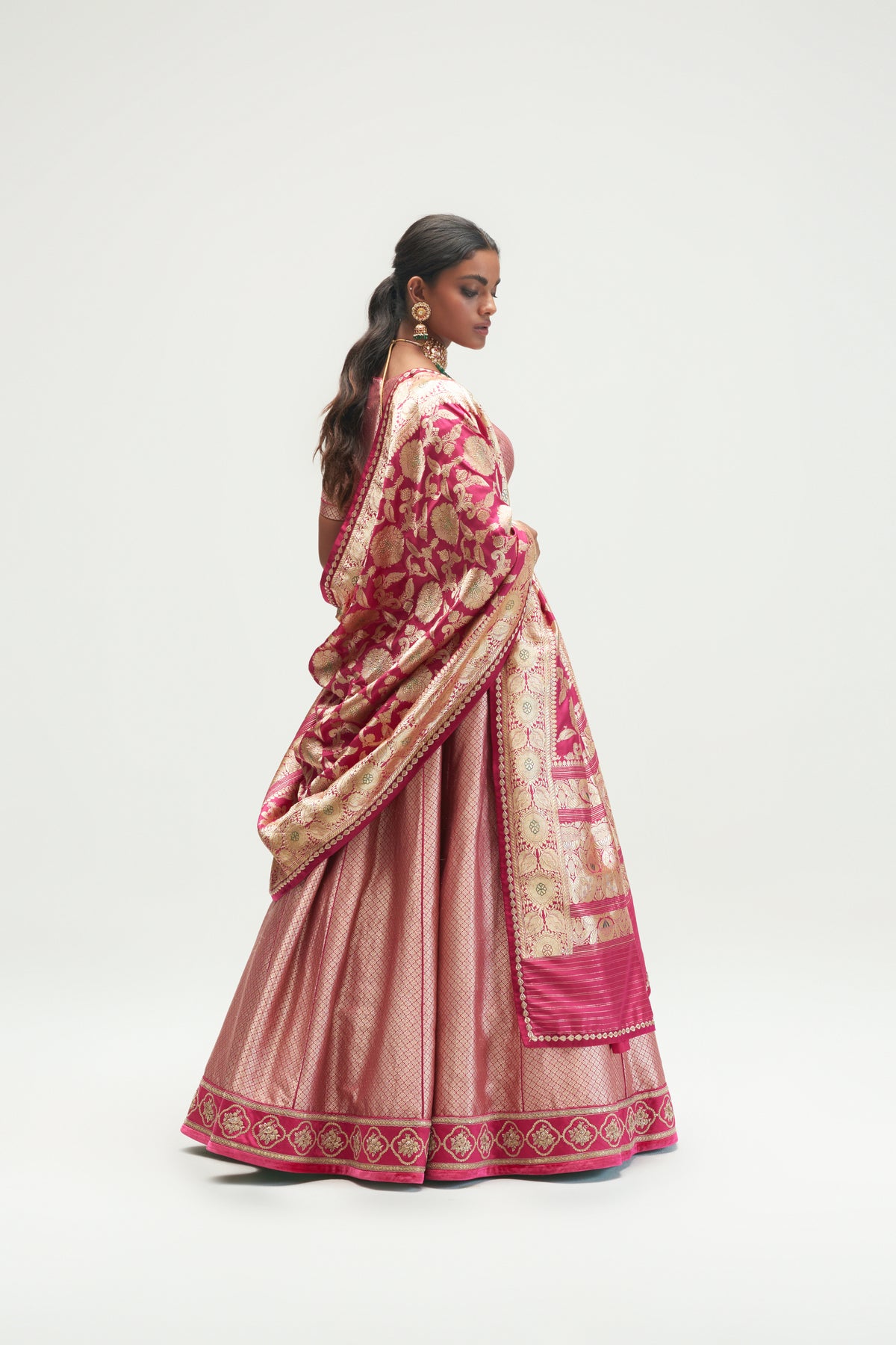 Chorbandh Fuchsia Lehenga Set