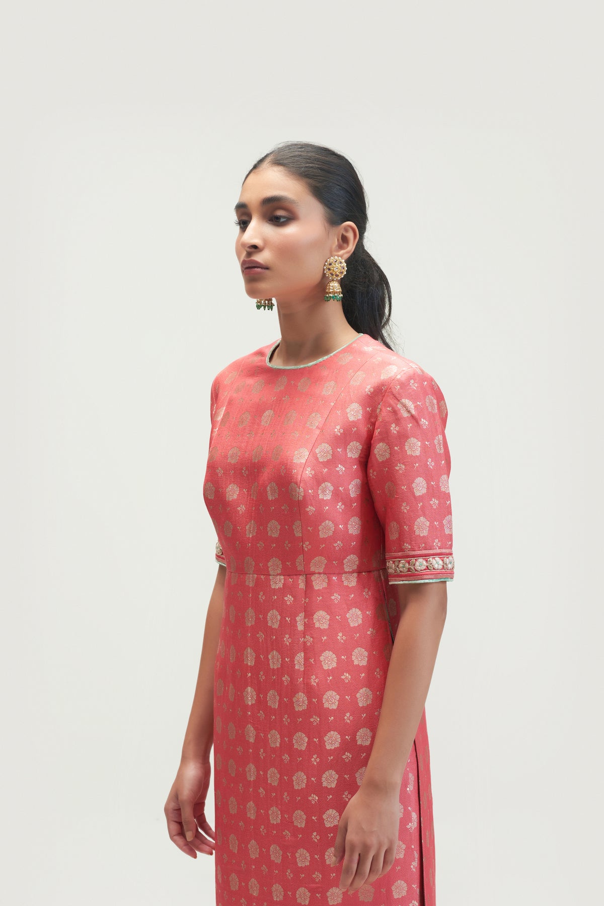 Amaltas Rouge Kurta Set