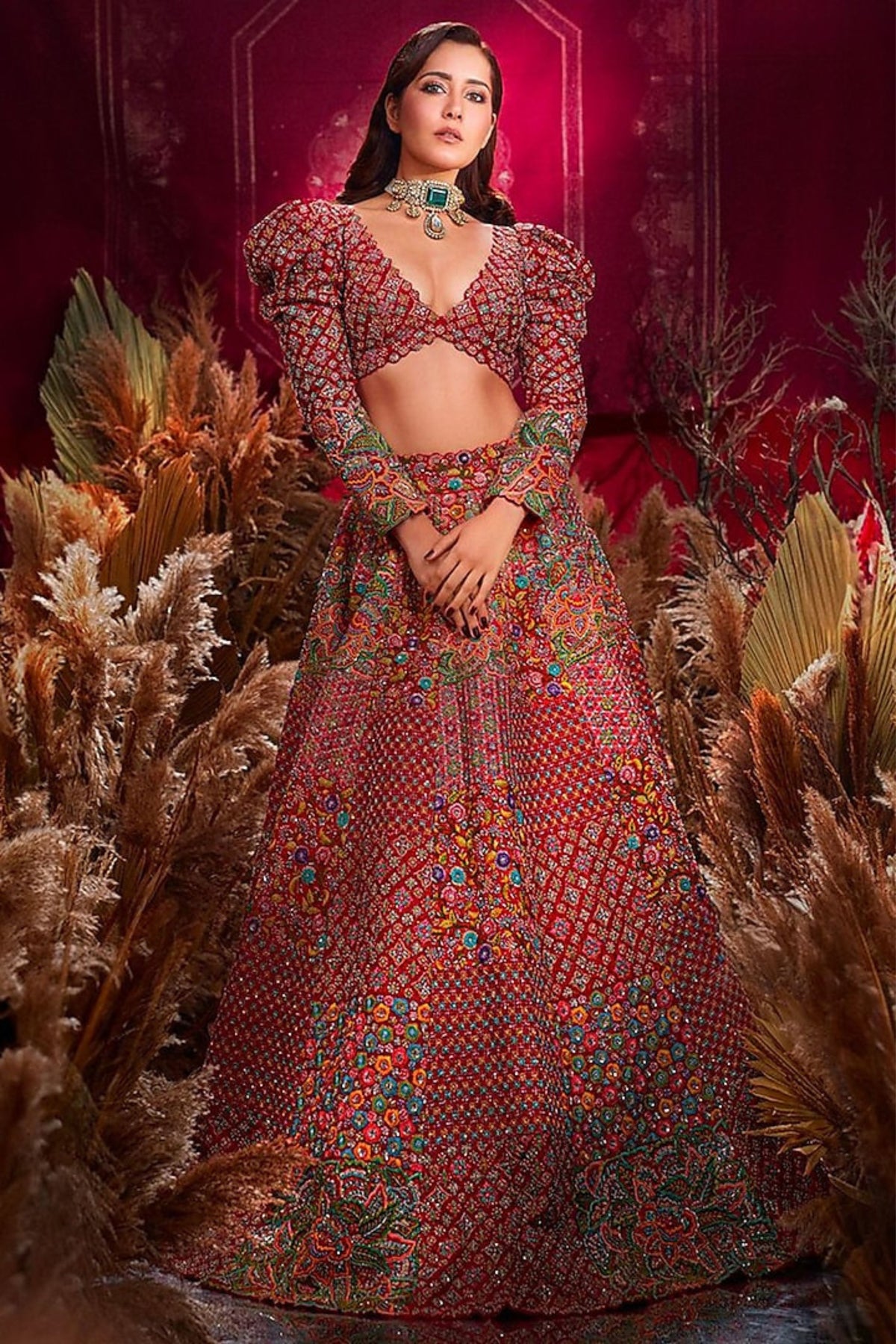 Raashi Khanna in Mrunalini Rao