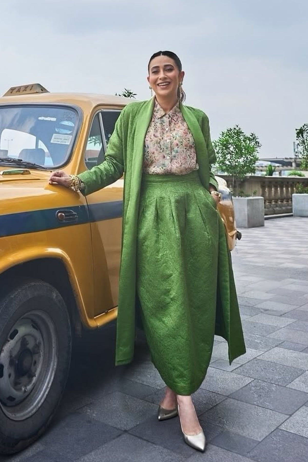 Karisma Kapoor in Anavila
