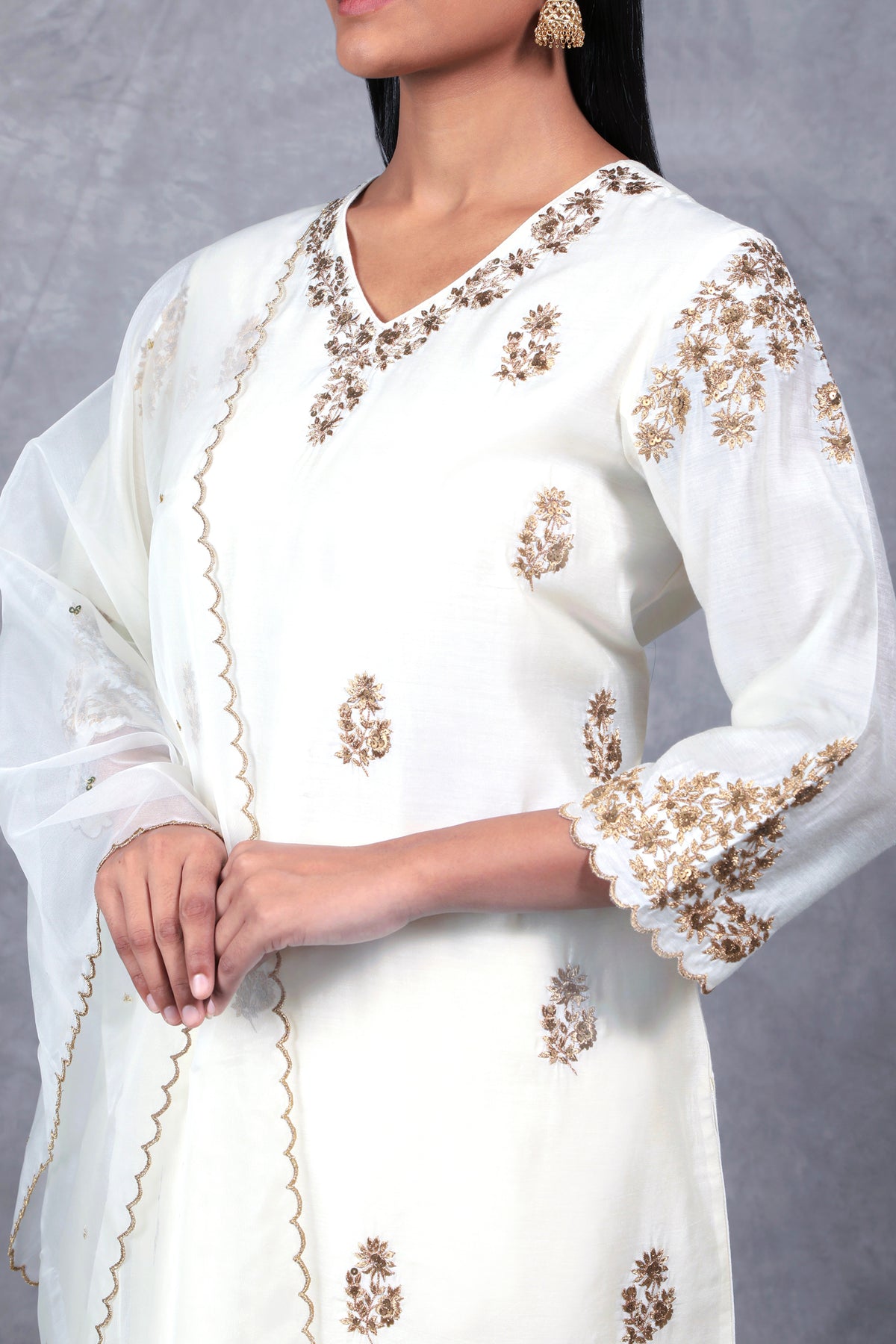 Mogra a v-neck kurta set