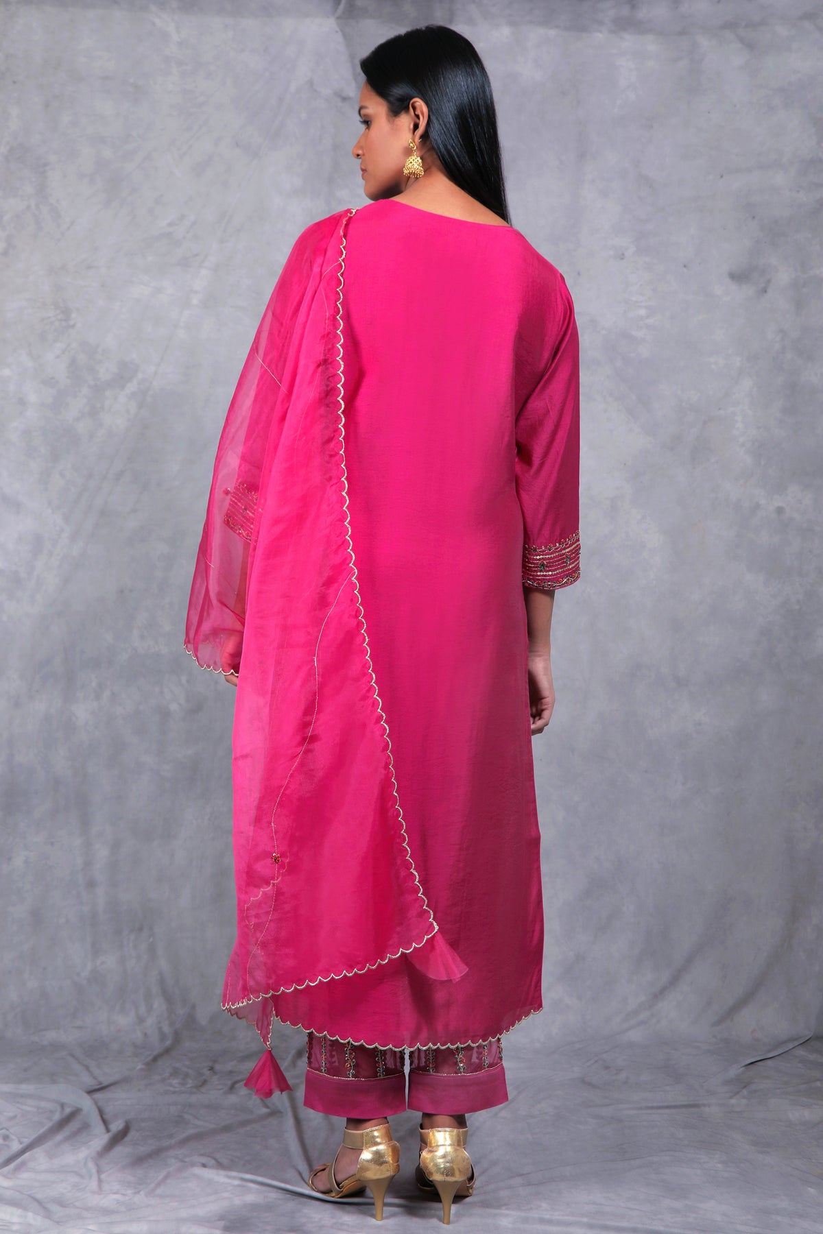 Nalini a round neck kurta set