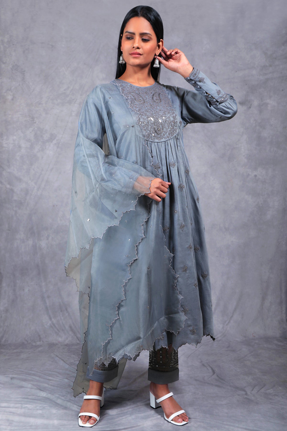 Palash round neck kurta set