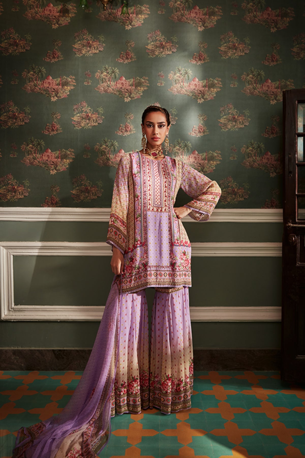 Zareen Gharara Set